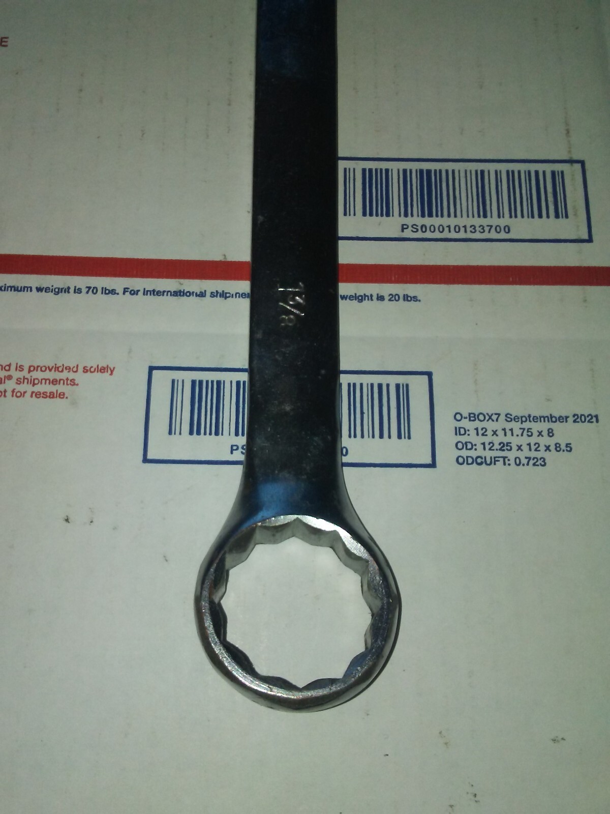 1 3/8 Inch 12 Point Combination Used 16.2 in. long 1.78lbs. 1/2 thick Heavy duty