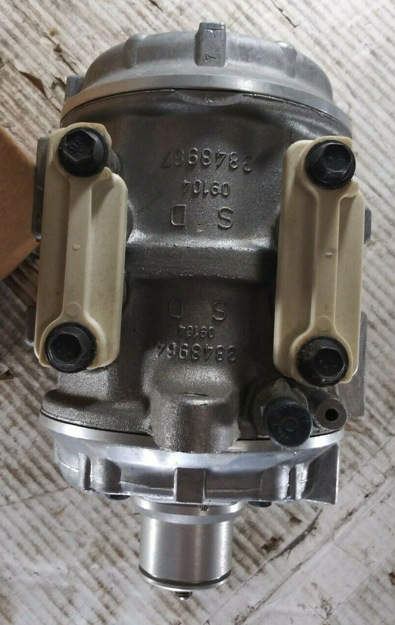 1 NEW UNBRANDED AC1718 A/C COMPRESSOR NIB ***MAKE OFFER***