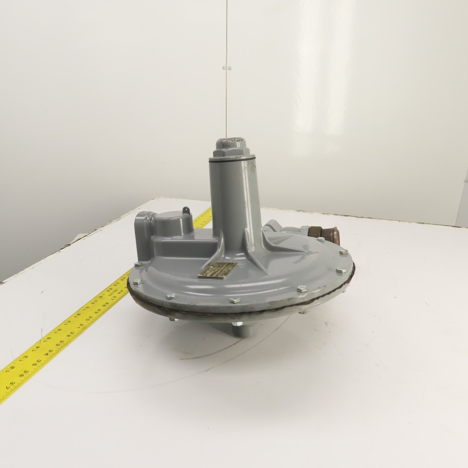 Fisher Controls S201 Gas Regulator 14-30 WC 3/8″ 125PSIG In 30 WC Out