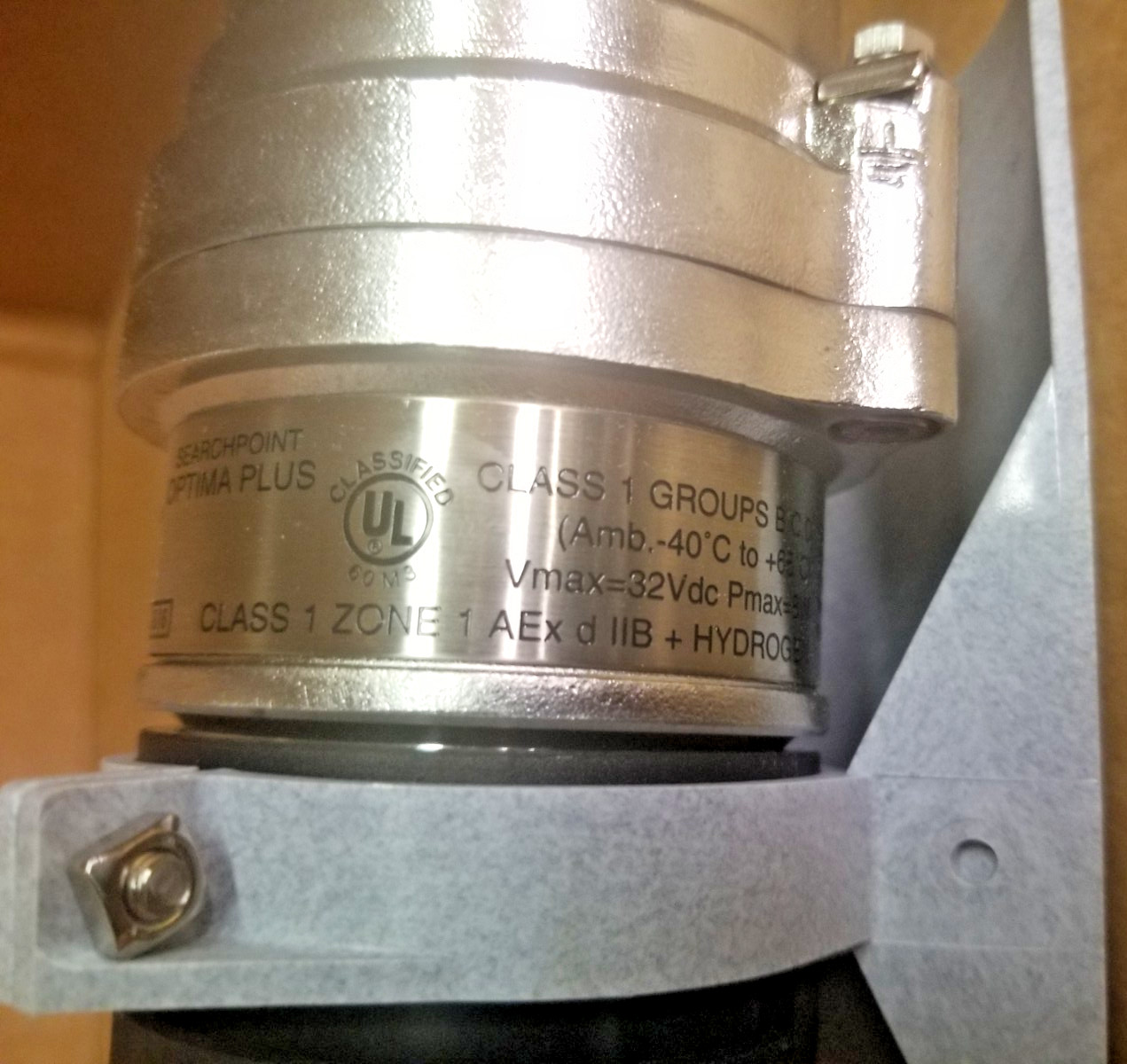 New Open Box Zellweger Analytics Searchpoint Optima Plug 2108N4111 52099WVS