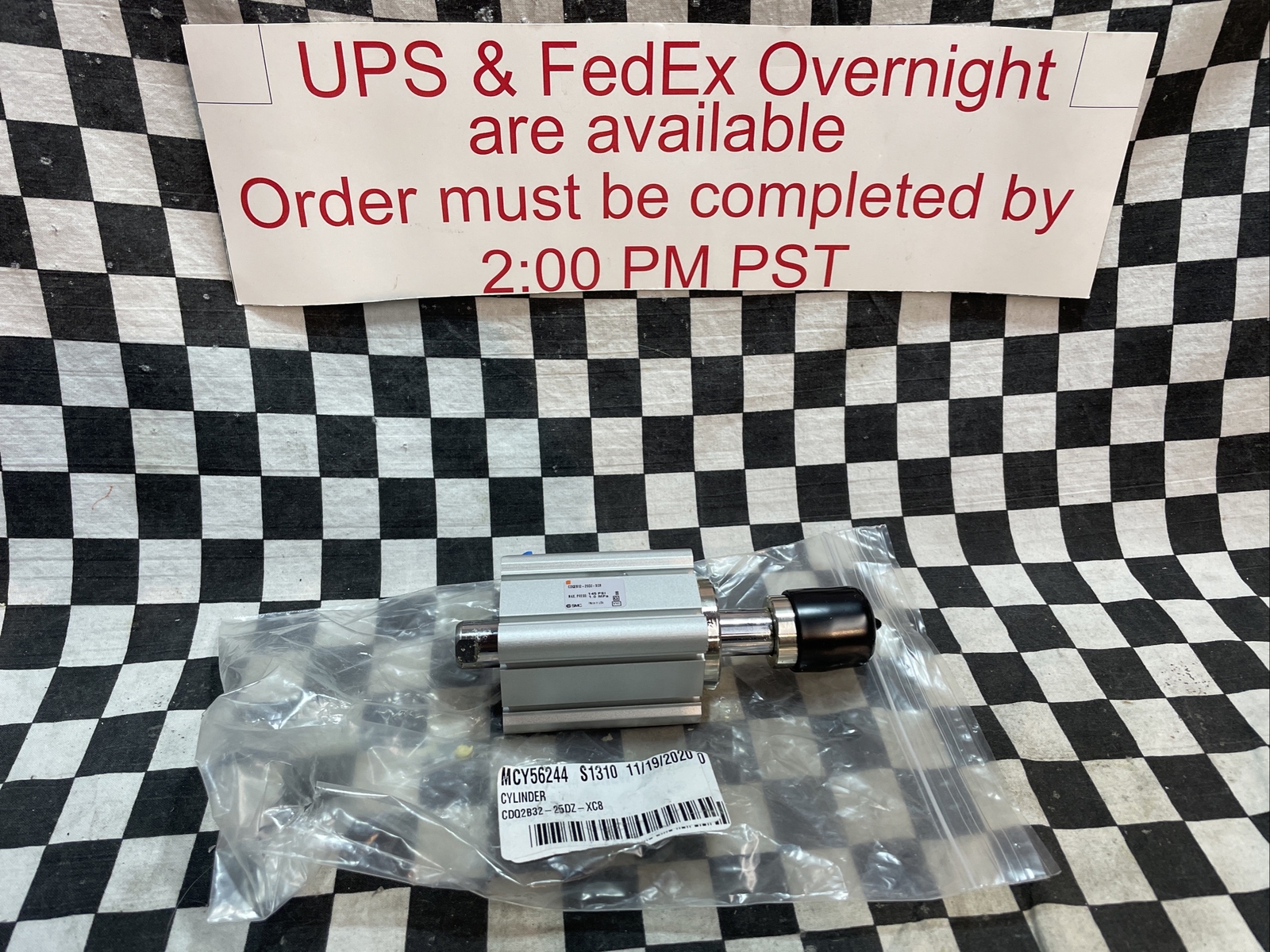SMC CDQ2B32-25DZ-XC8, CDQ2B3225DZXC8, CQ2-Z COMPACT CYLINDER, SHIPSAMEDAY#1623V4