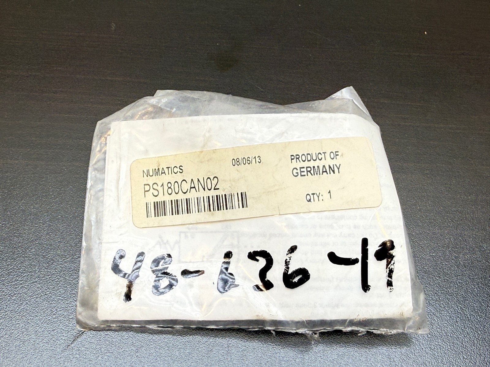 New Numatics PS180CAN02 Pneumatic Pressure Switch Industrial Automation