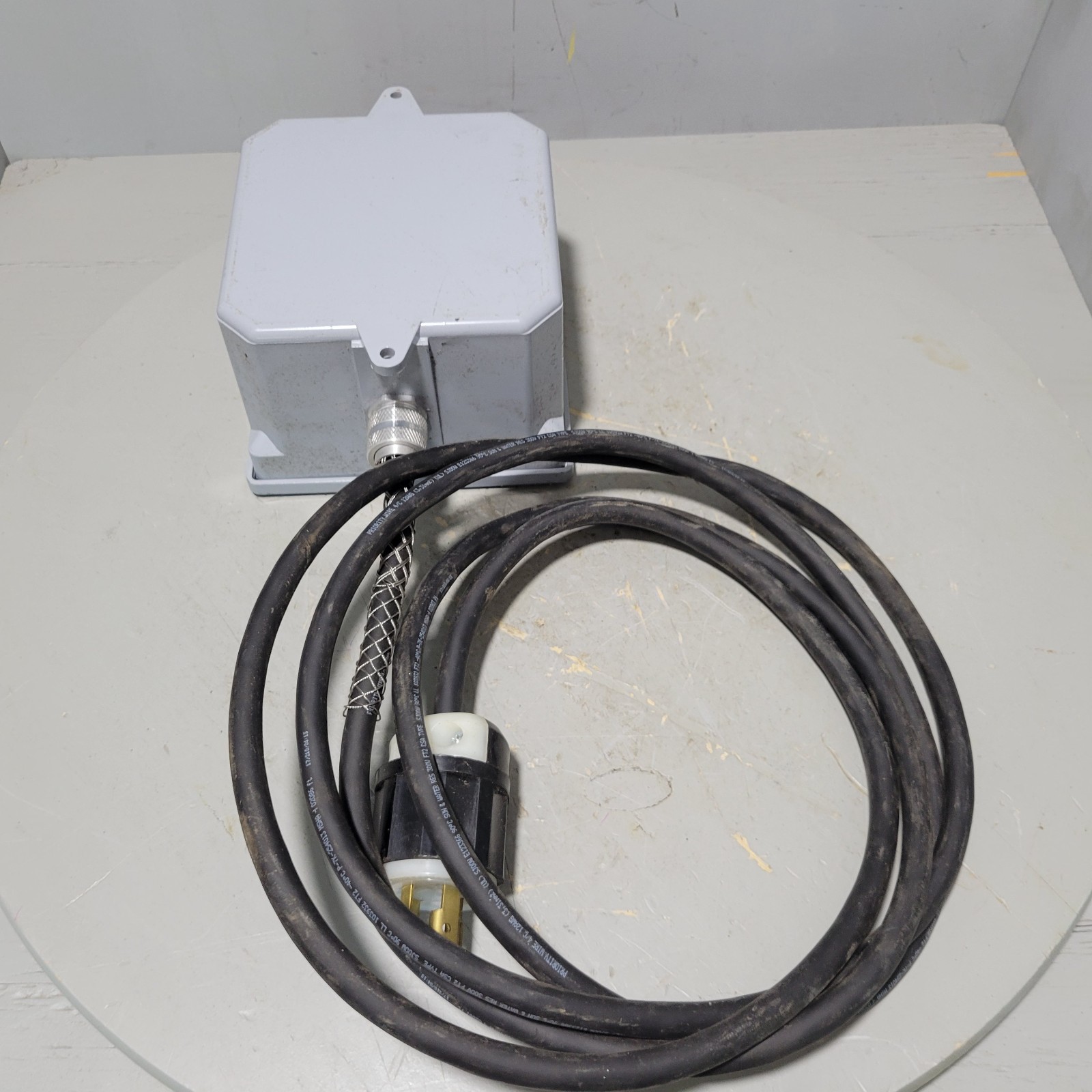 Cantex, Levitron Electrical Box w/ Plug/Connector, 30A, 3PH, 250V, L15-30