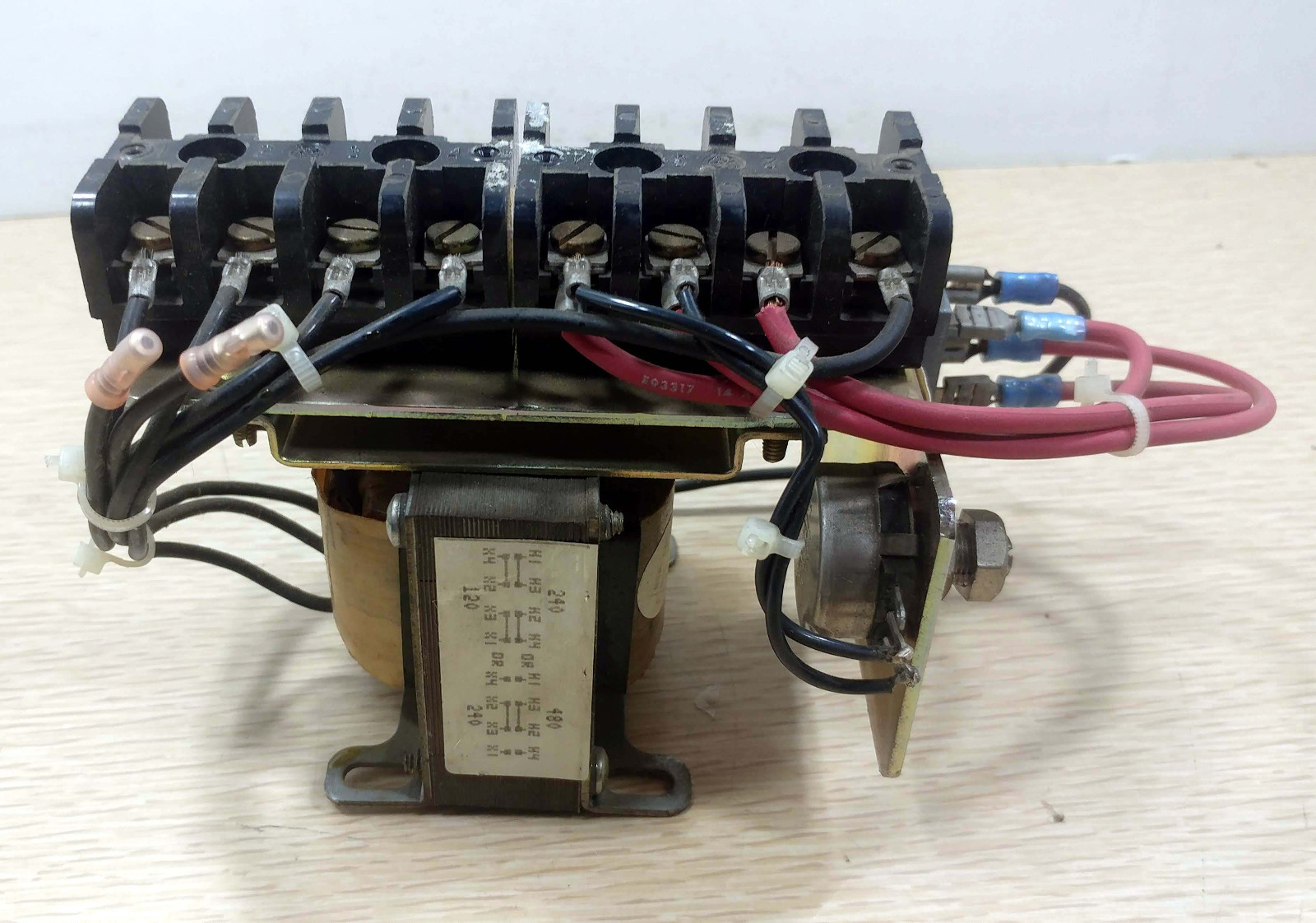 1 USED GE 169C6351AWG1 CT INTERFACE W/ TRANSFORMER ***MAKE OFFER***