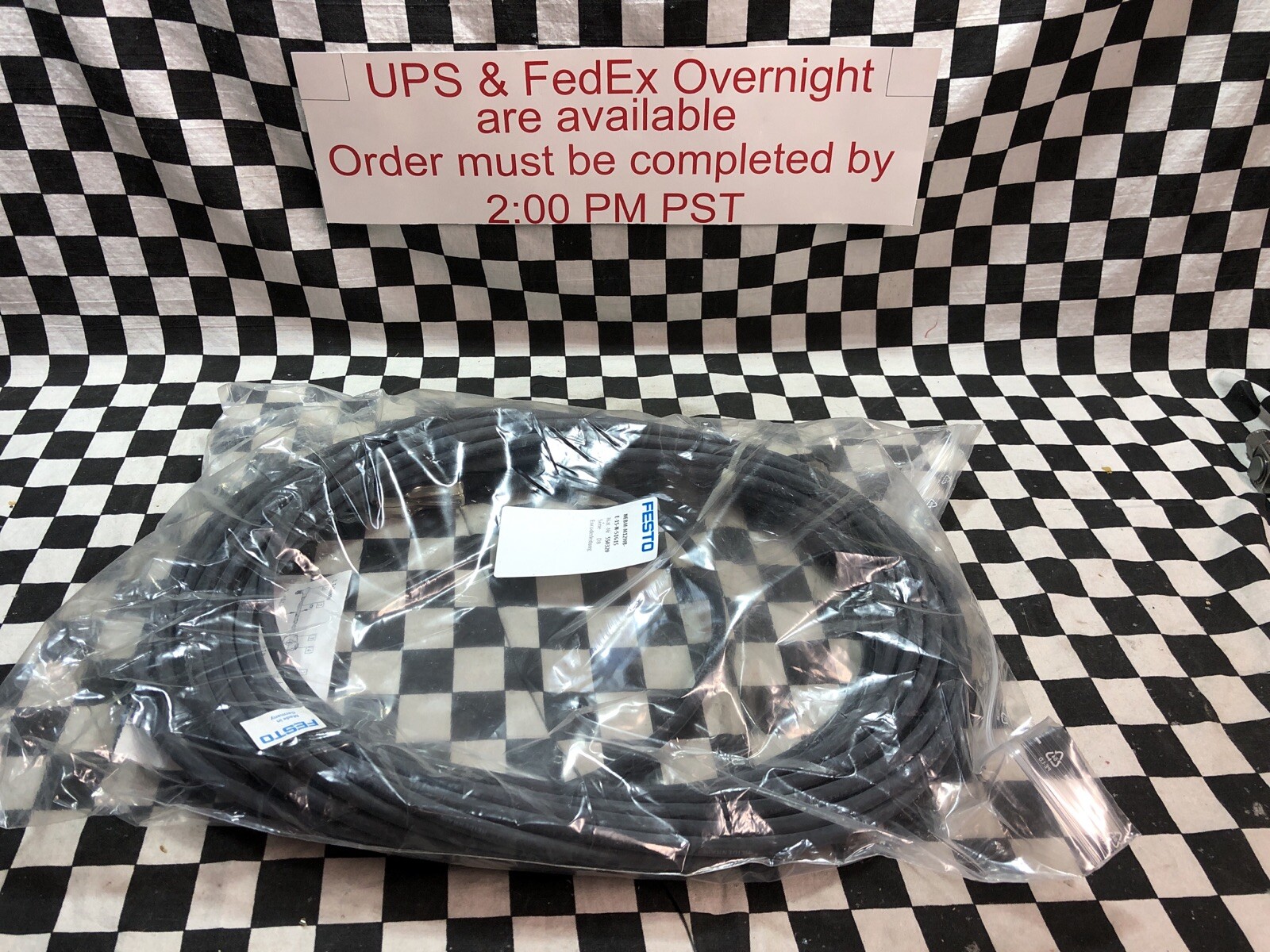 Festo ENCODER CABLE, 550320, NEBM-M12W8-E-15-N-S1G15, NEBMM12W8E15NS1G15