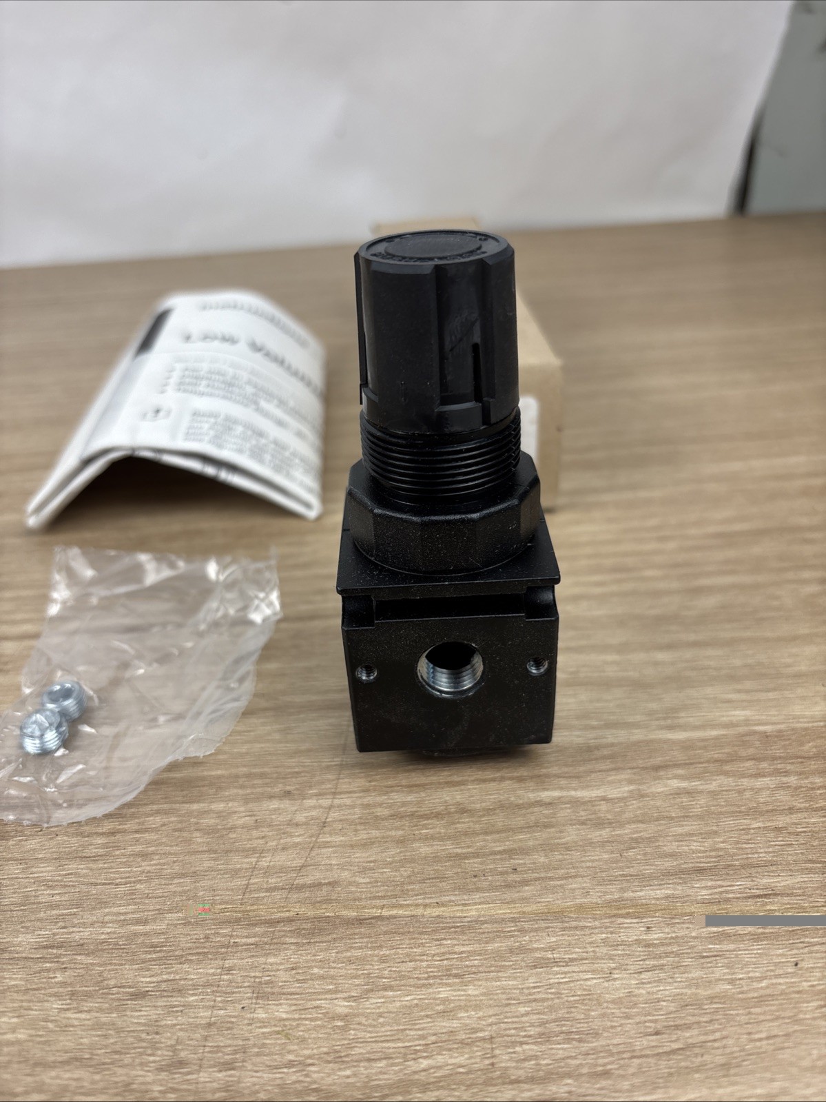 NEW GRACO 111804 FILTER AND REGULATOR KIT 0-125PSIG
