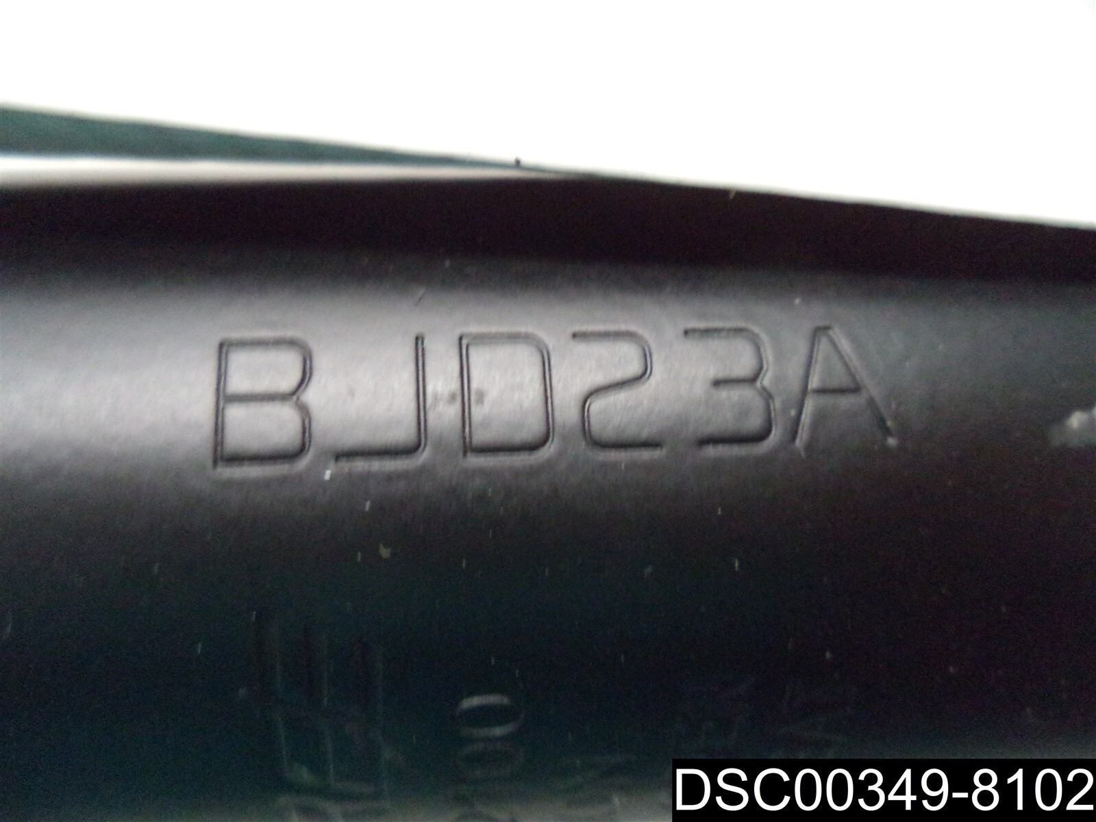 Leacree 3422852100, BJD23A, 21-3/4″