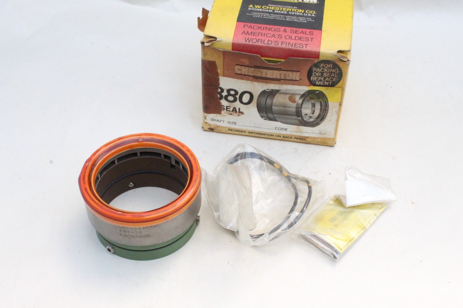 CHESTERTON 54117, 880 SEAL 2.500″, CBN/SS
