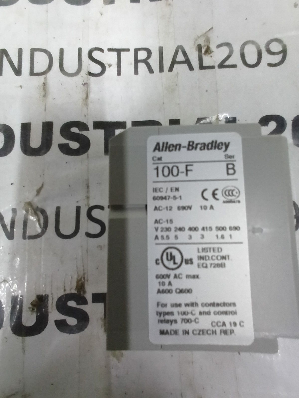 ALLEN BRADLEY 100-FA11 SERIES B