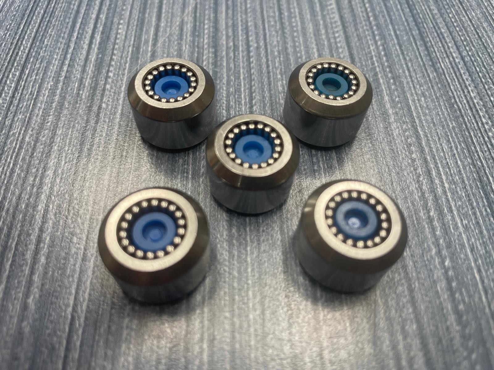 Lot of 5 Bearings Steel Needle Roller (SEE PICTURES FOR DIMENSIONS)