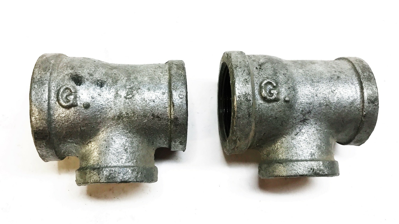 Unbranded Galvanized 1-3/4″ x 1-1/8″ x 1-1/2″ Tee Coupling [Lot of 2] NOS