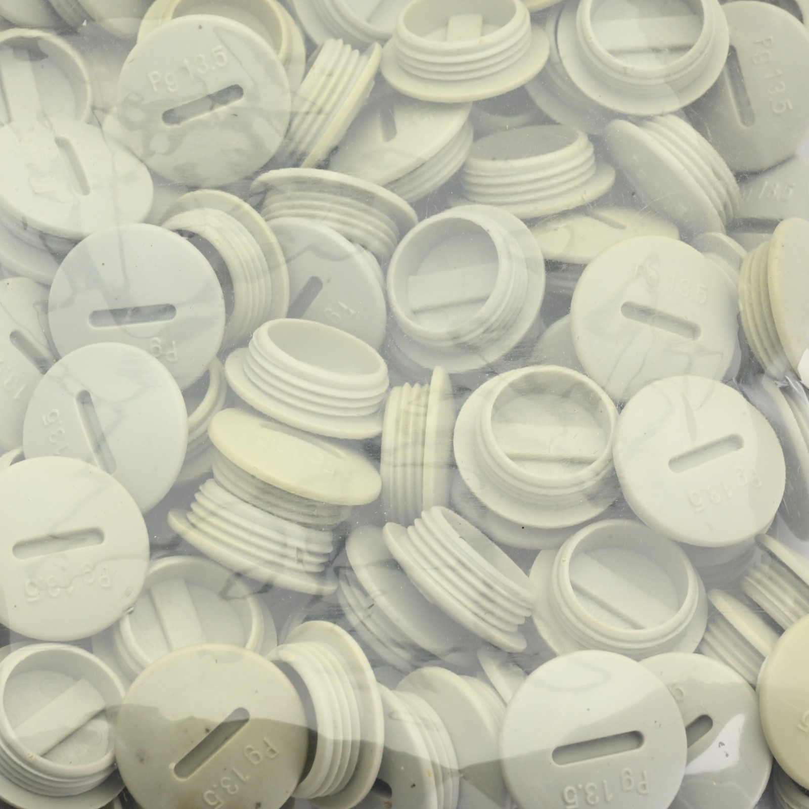Lot of 80x LAPP 52005970 Hole Plug, Skindicht IP54, Grey, PS, PG13.5, 25mm