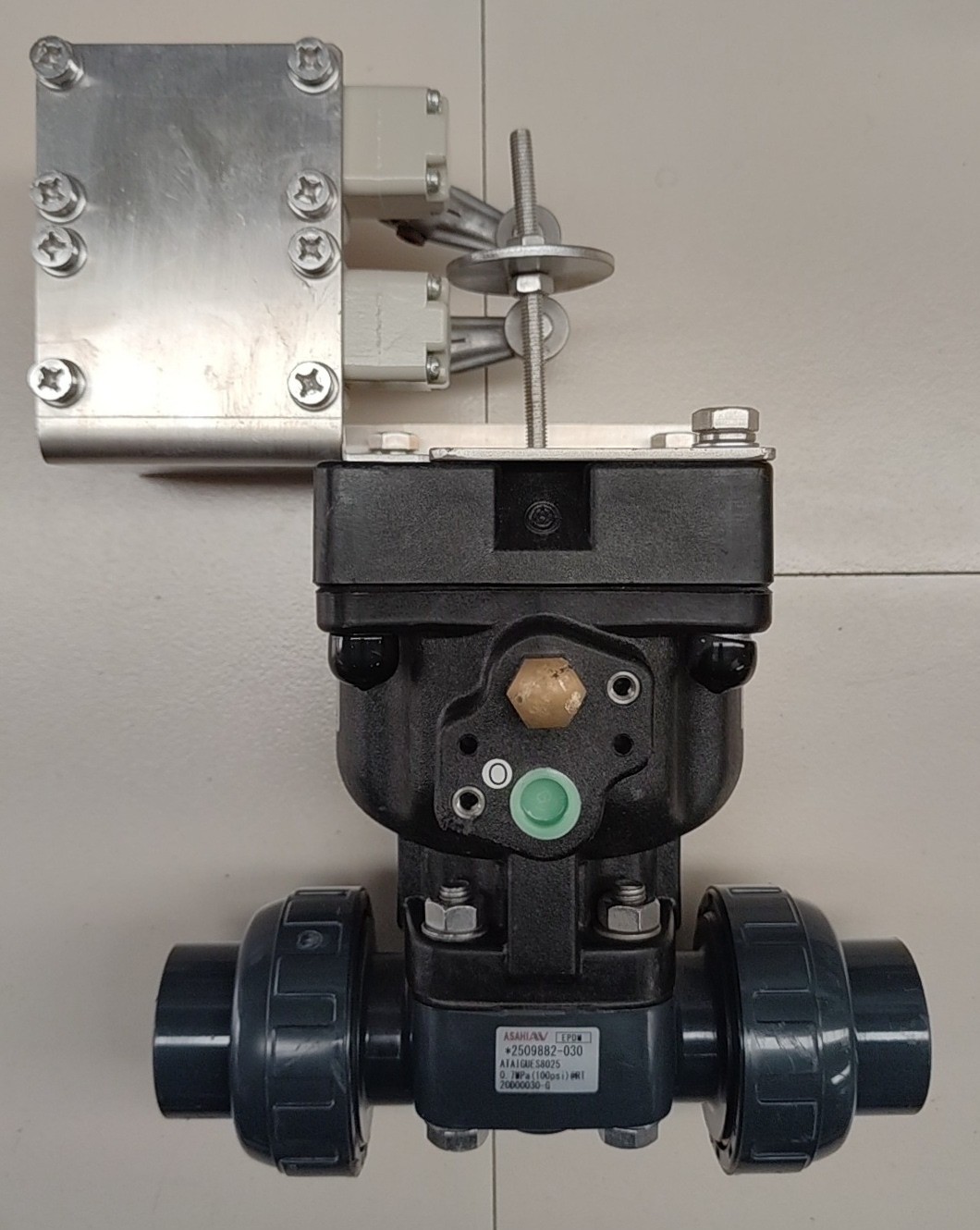 Asahi ATAIGUES8025 2509882-MPa 0.4-0.6MPa Pneumatic Control Receiver Pressure Ga