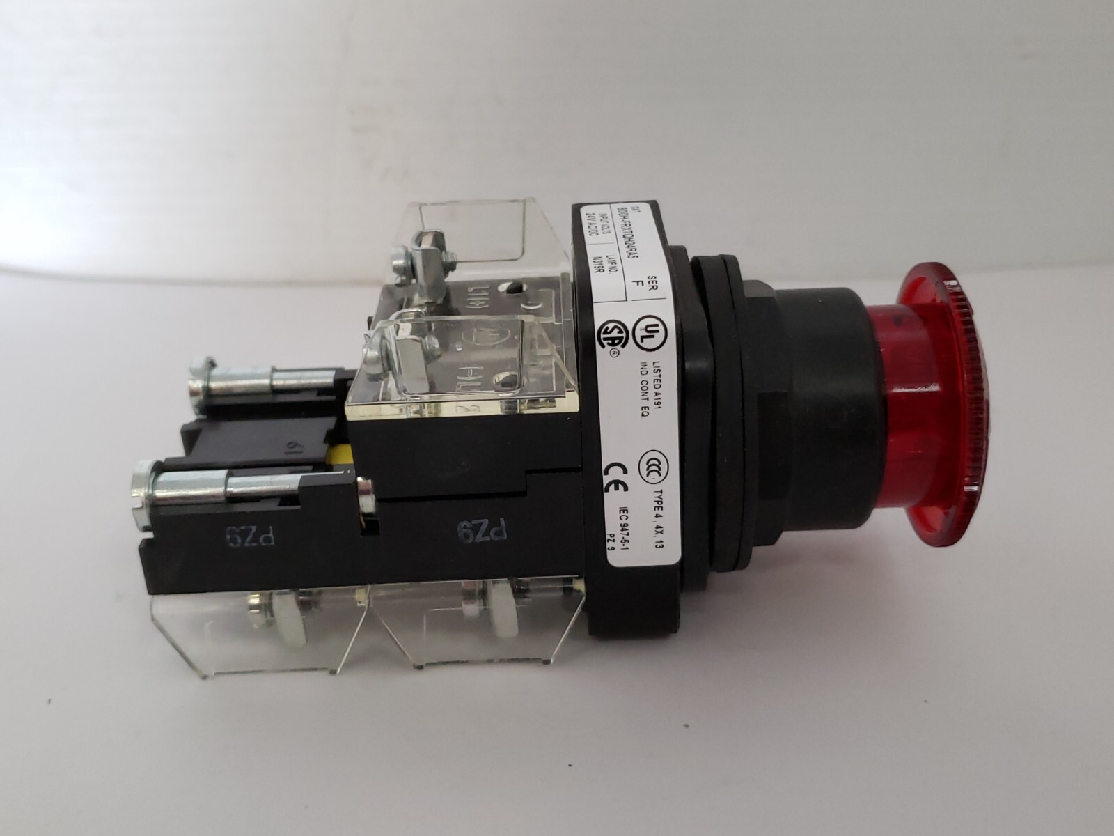 ALLEN BRADLEY 800H-FRXTQH24RA5 PUSHBUTTON 2 POS TWIST-RELEASE ILLUM SER F NIB