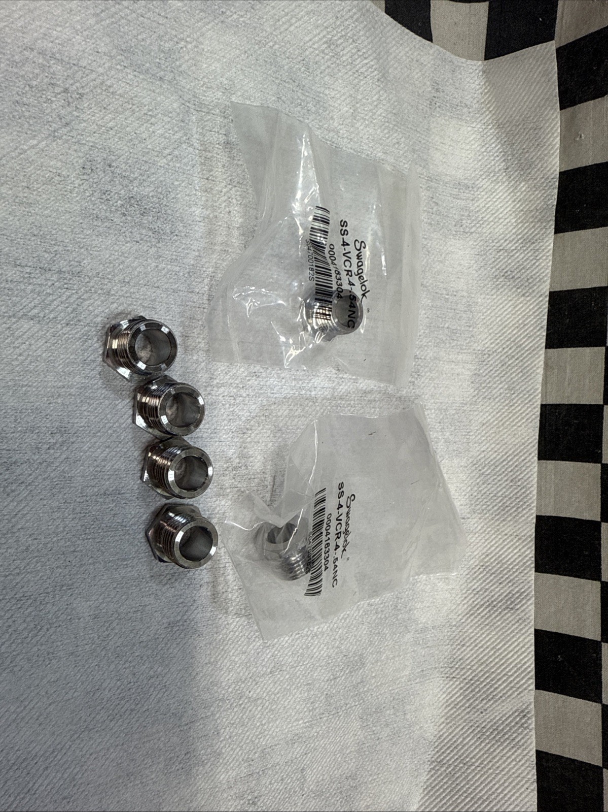 SWAGELOK SS-4-VCR-4-.54NC, SS4VCR4.54NC, Male Nut 1/4″ SHIPSAMEDAY #A21Z