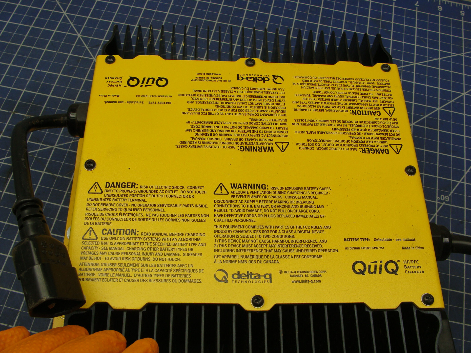 DELTA-Q QUIQ HF/PFC 36 V BATTERY CHARGER 912-3610-T2 LEAD ACID 18 CELL 21-400Ah