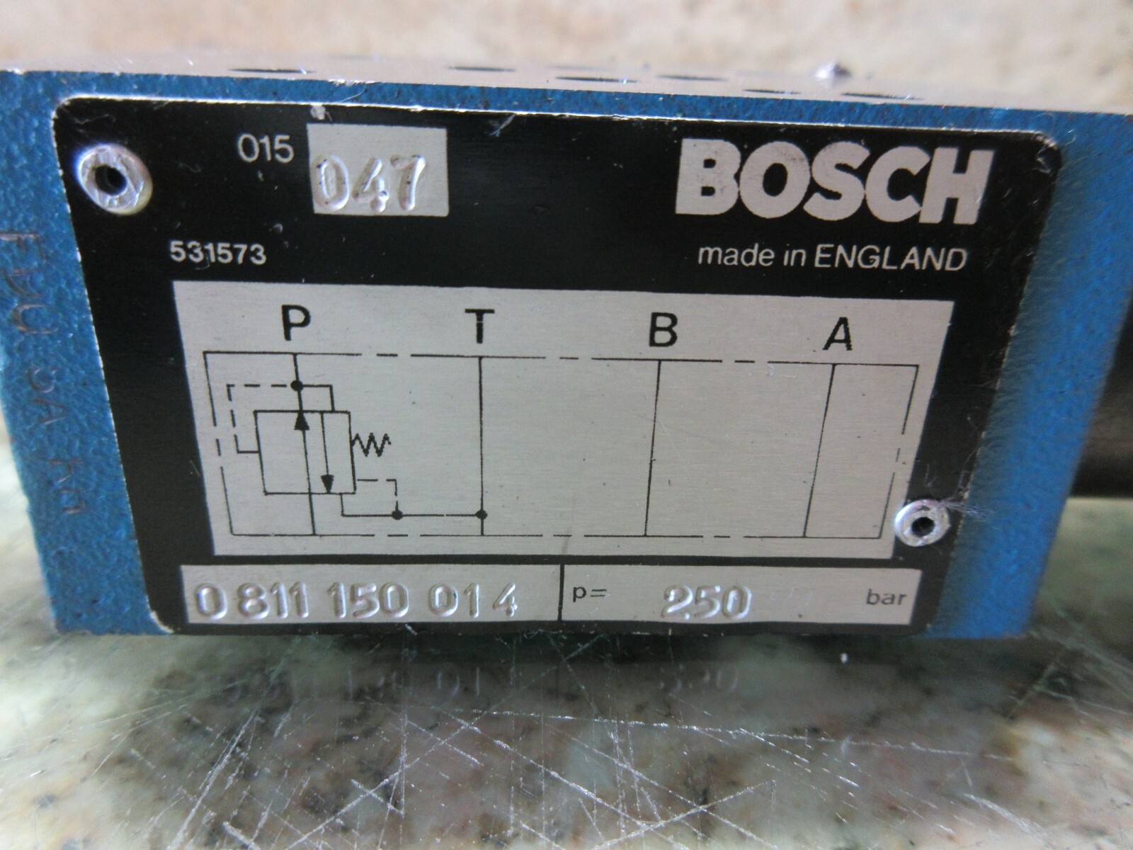 BOSCH VALVE 0 811 150 014 015 047 531573 SHORT VERSION
