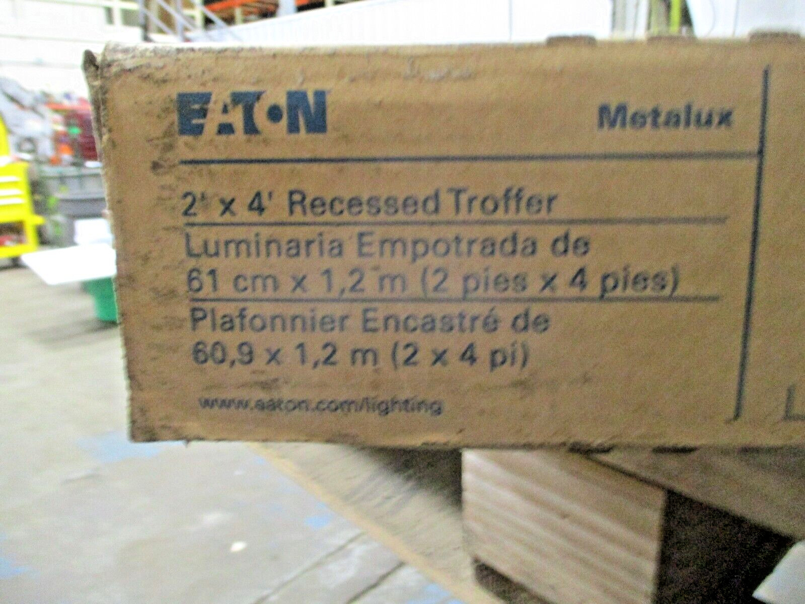 New Eaton Metalux 2′ x 4′ Recessed Troffer 24CZ-LD5-40-UNV-L835-CD1-U A7484ISU