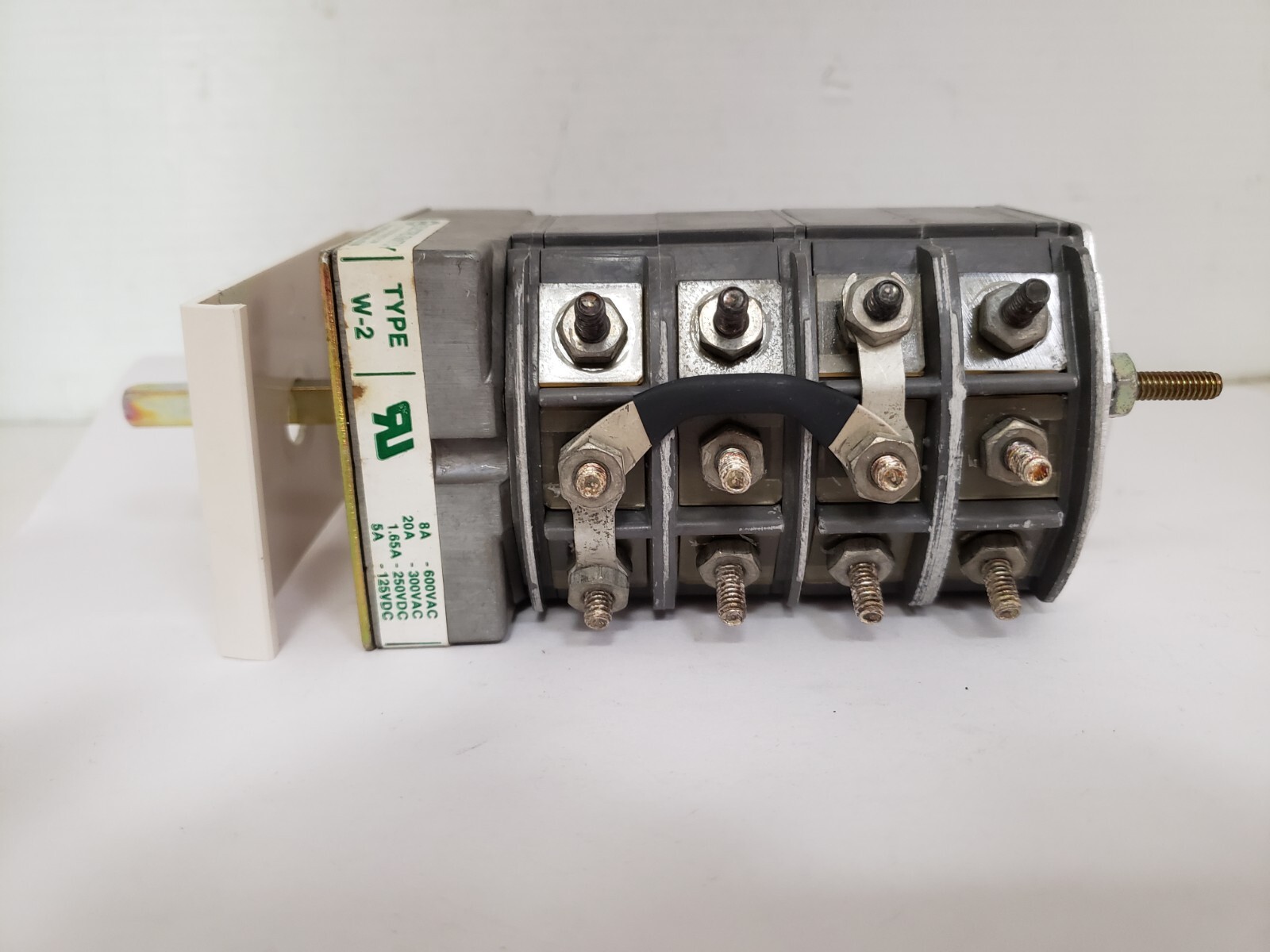 ELECTROSWTICH 505A704G01 ROTARY SWITCH 600V AC NIB