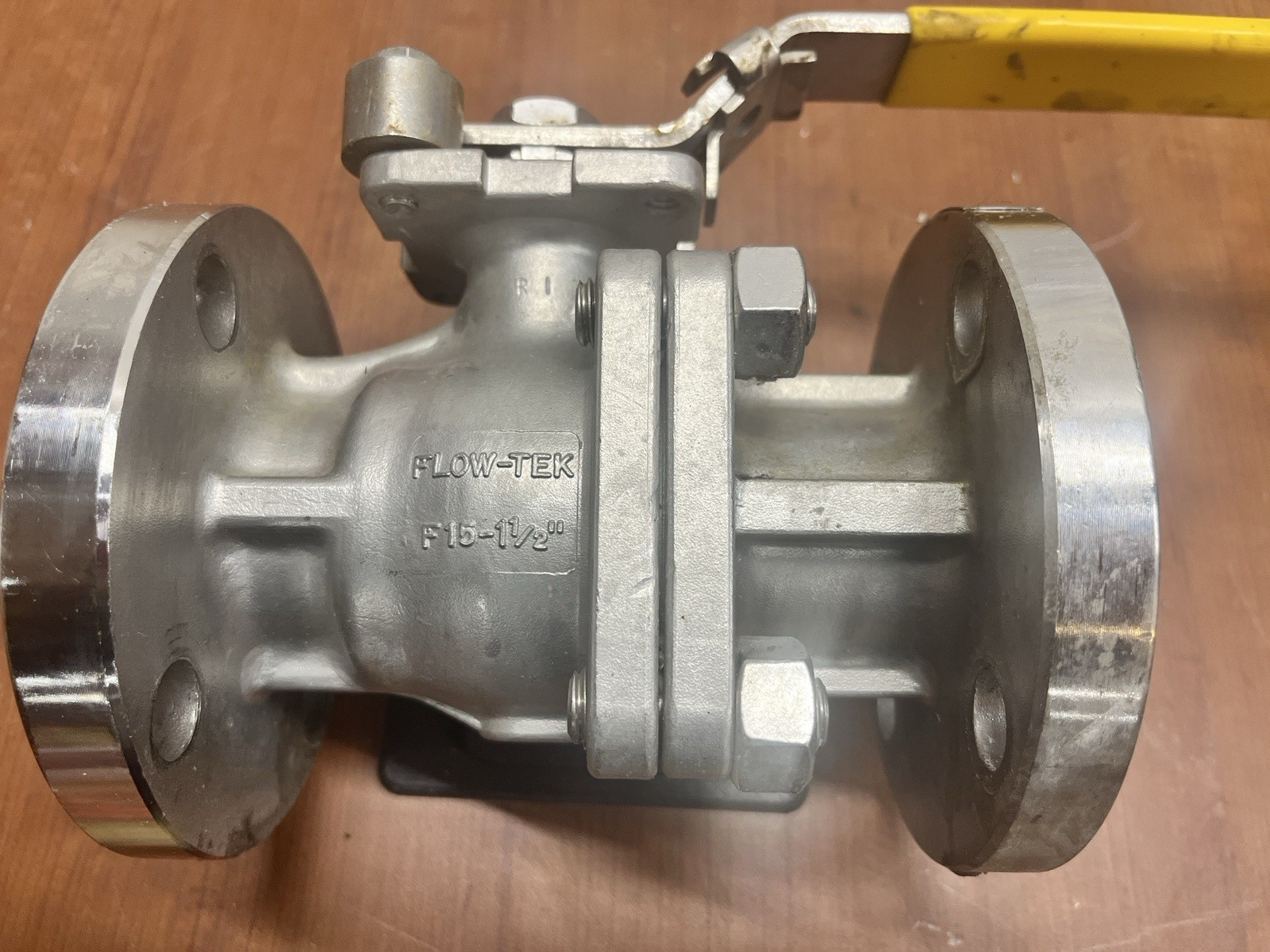 FLOW-TEK SS F15 1-1/2″ stainless VALVE 1-1/2-150 CF8M TFM-1600 275PSI 316 flange