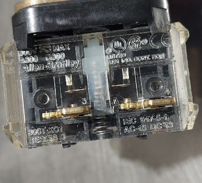 ALLEN BRADLEY BLUE PUSH BUTTONS 800T-A SER T TYPE 4,13