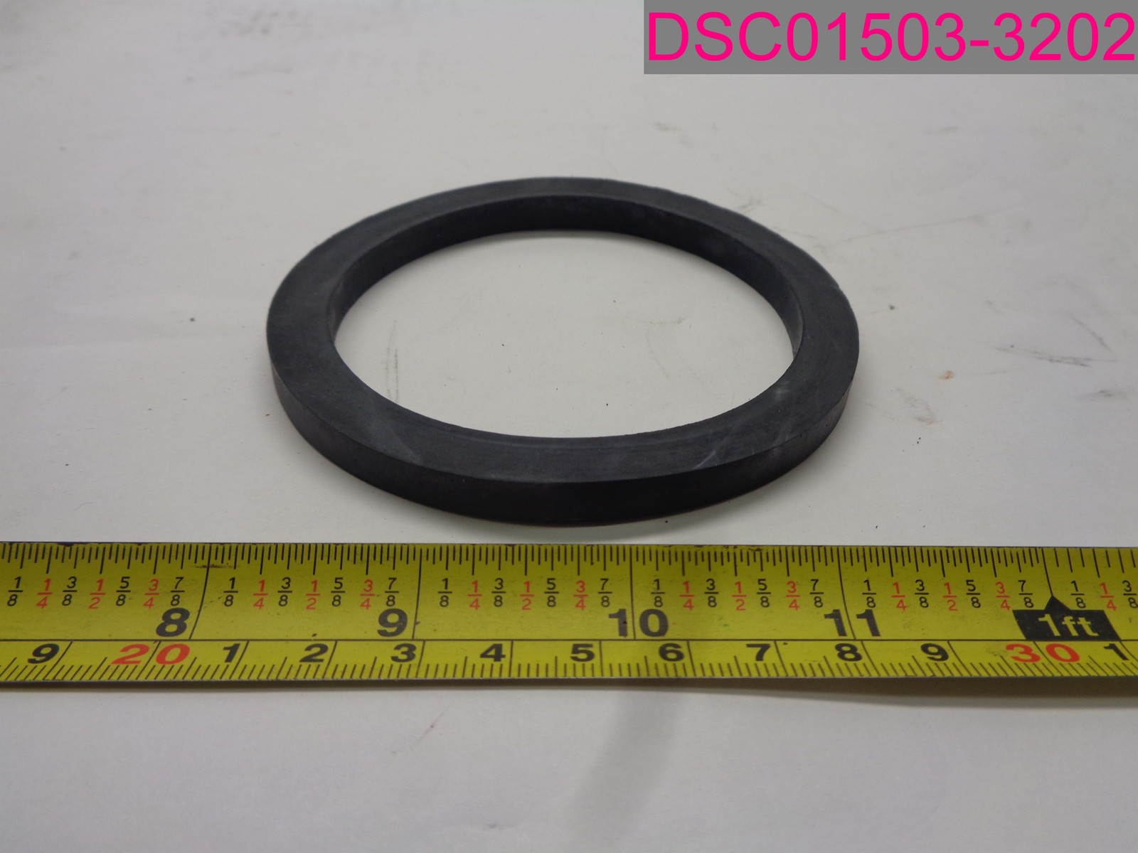 QTY=6; 3″ Rubber Seal Washer Ring Gasket. 3″ID x 3-3/4″ OD x 1/4″ Thick