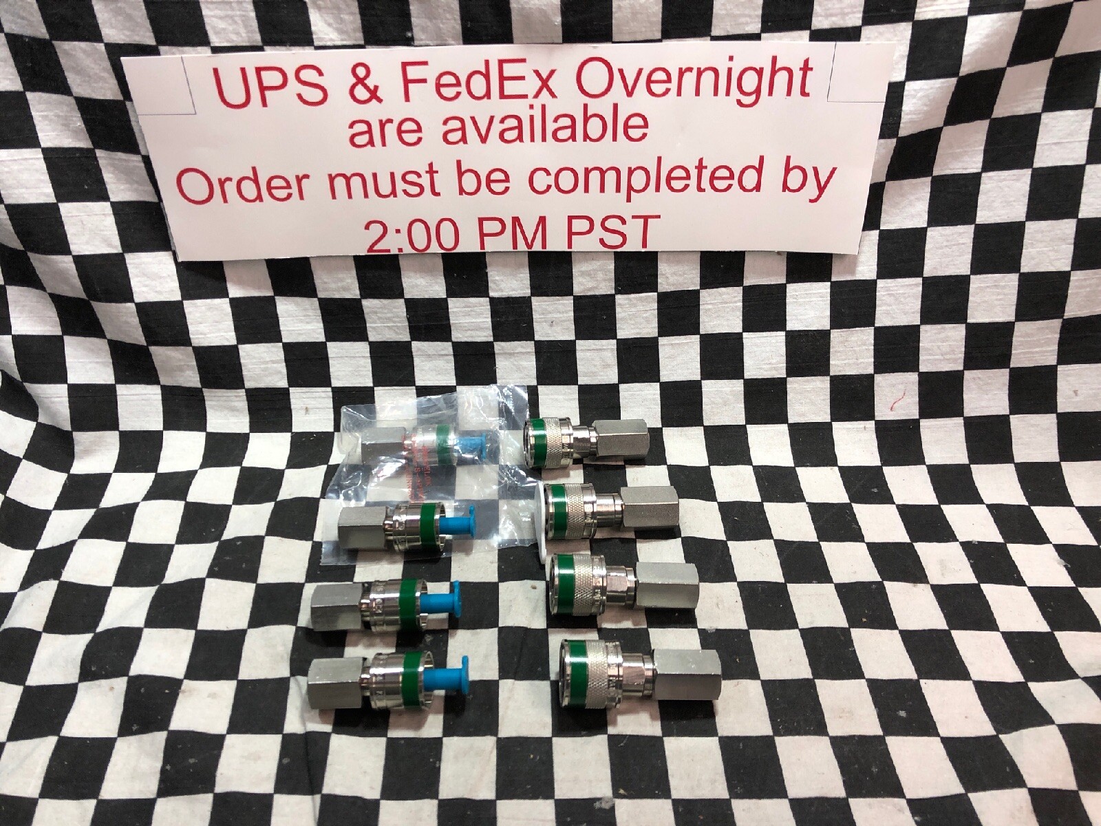 4 Sets Swagelok Quick Connect 1/4″ NPT, SS-QC4-B-4PFK3 & SS-QC4-S-4PFK3