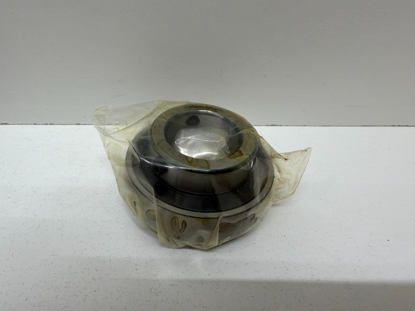 NEW IN BOX! AMI BEARING 1-1/4″ BORE INSERT BALL BEARING UC207-20