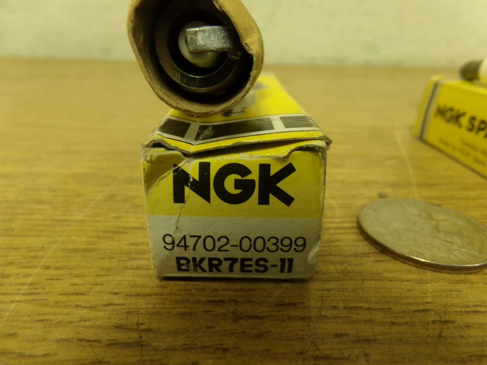 NEW NGK 94702-00399 BKR7ES-11 Spark Plugs, Lot of 2 *FREE SHIPPING*