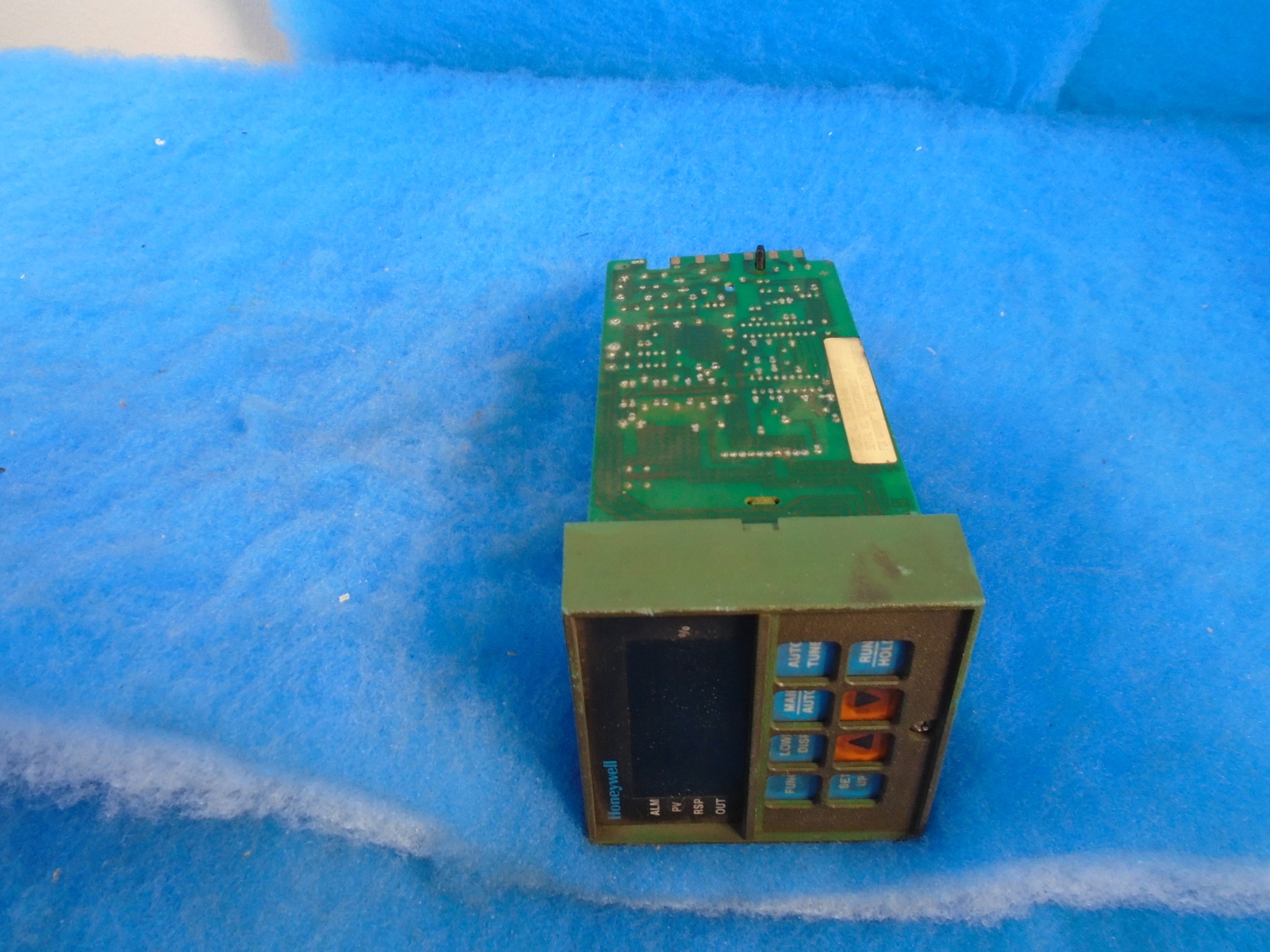 NOS HONEYWELL DC3003-0-000-1-DIN-0111 DIGITAL TEMPERATURE CONTROL 1YR WARRANTY