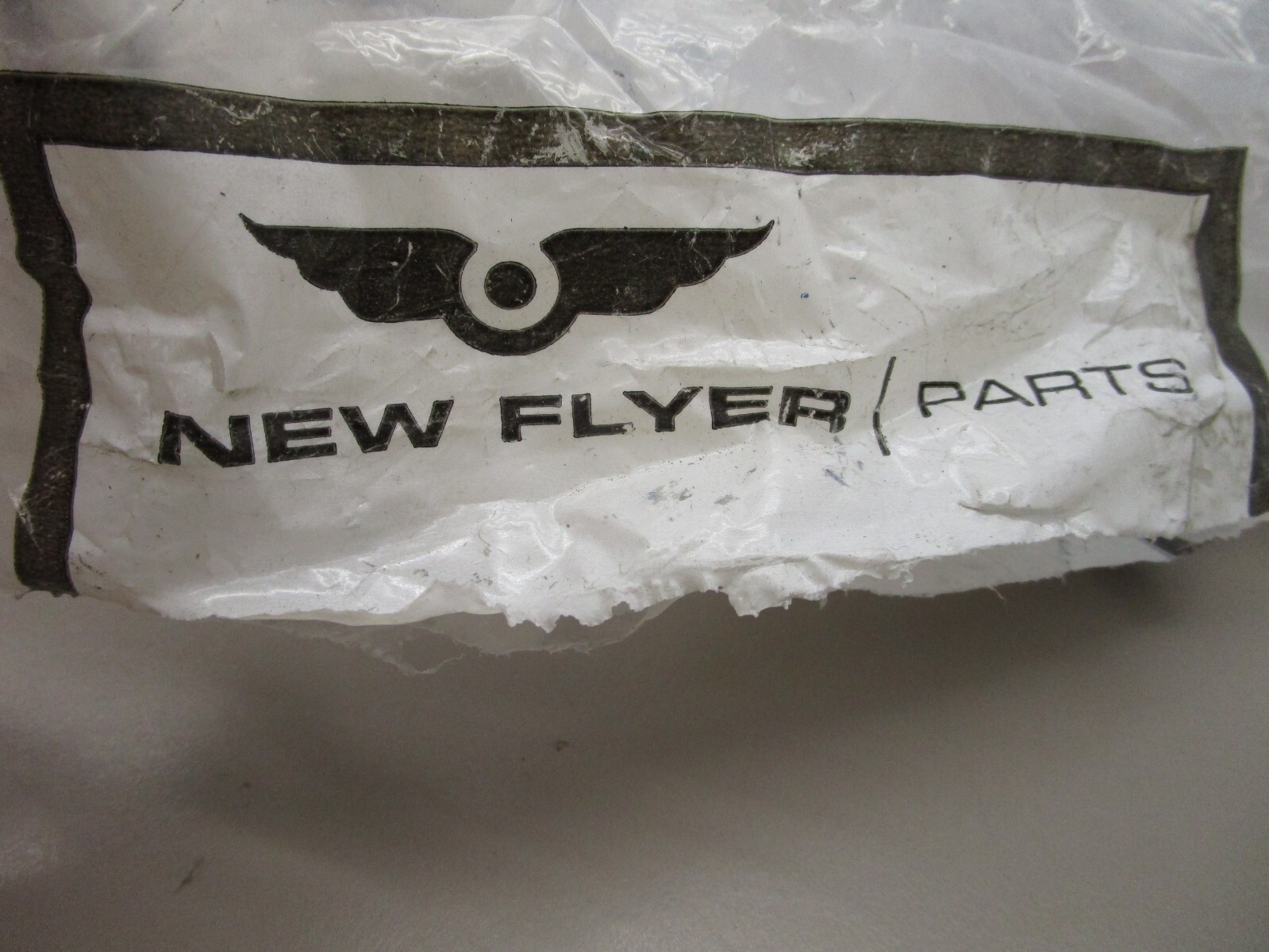 New Flyer 115509 Hydraulic Relief Valve Tee 65PSI 1″ ORB x 1-1/4″ x 1-5/8″ JIC