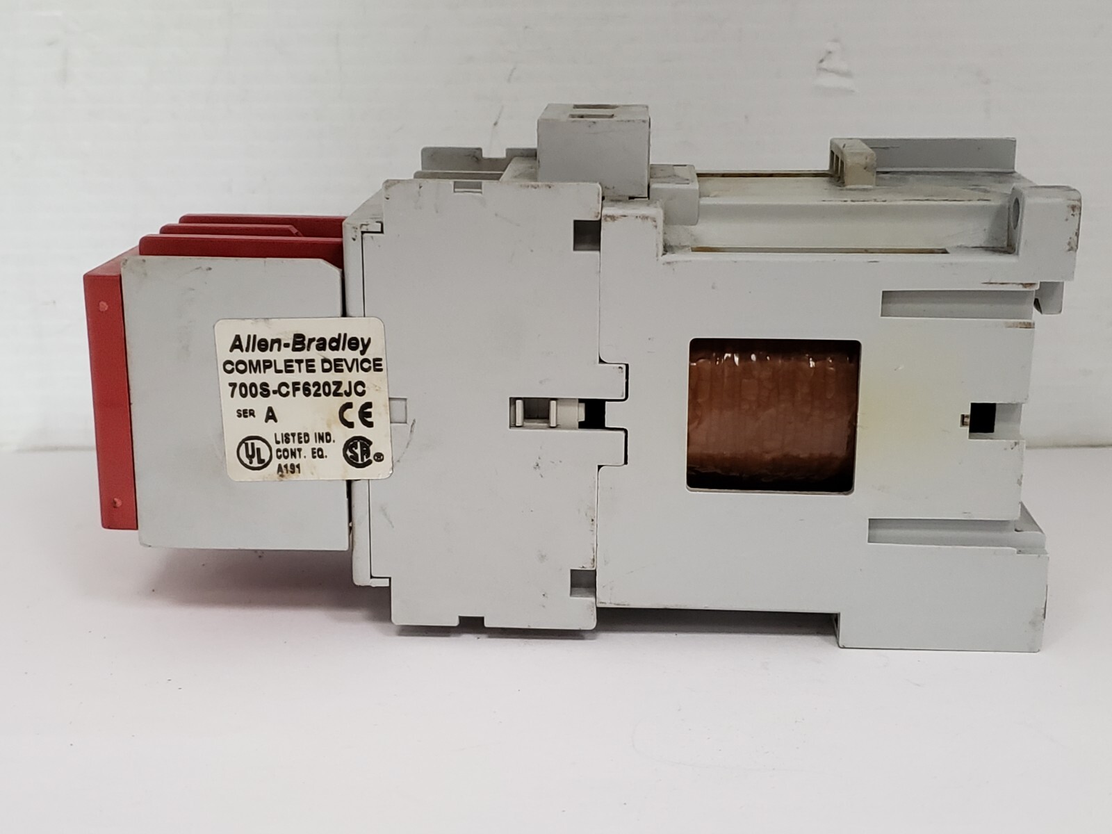 ALLEN BRADLEY 700S-CF620ZJC SAFETY CONTROL RELAY 8 POLE 10A 24V DC