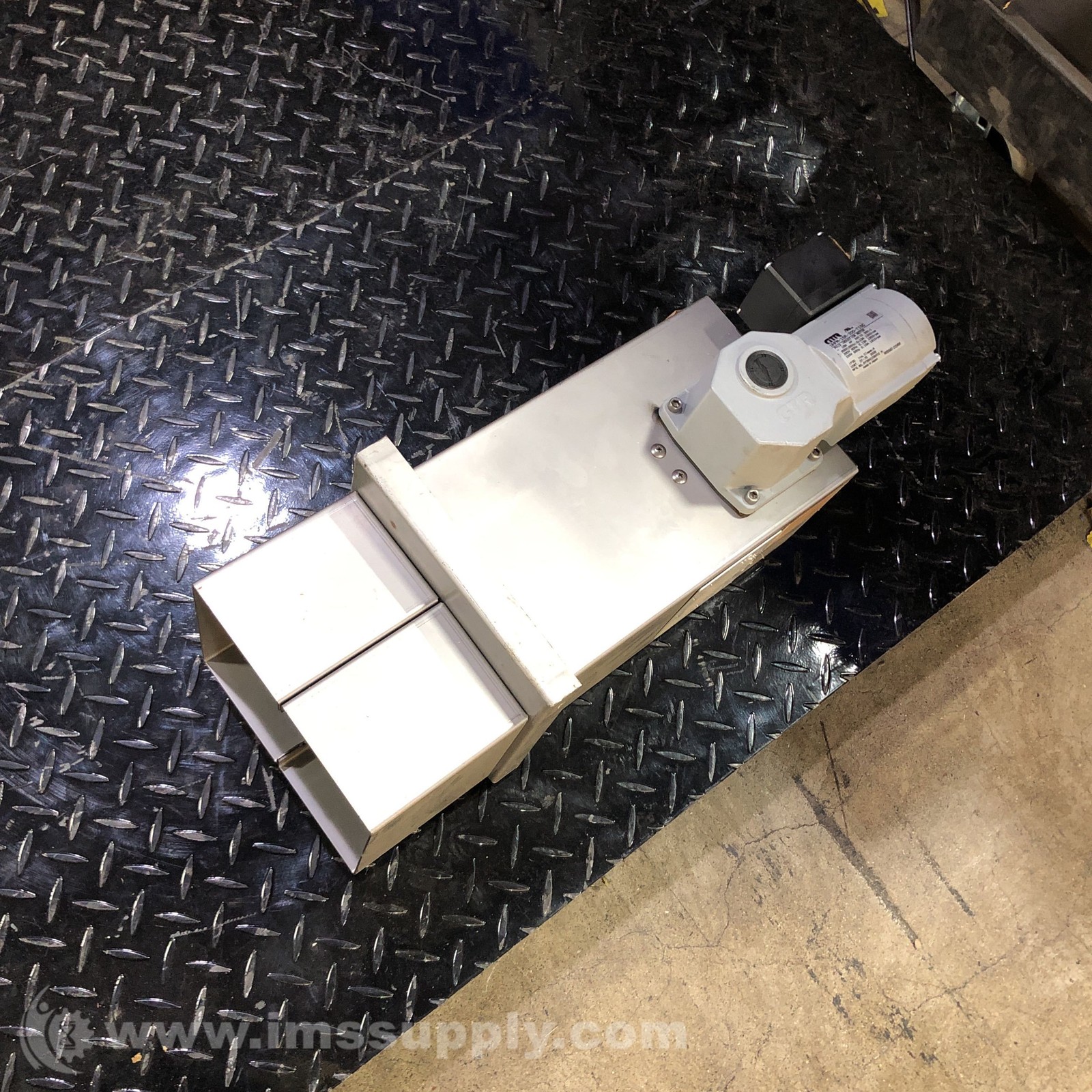 Oura Mfg. Co., LTD OOS-75-MB-1600 Mesh Belt Type Oil Skimmer USIP