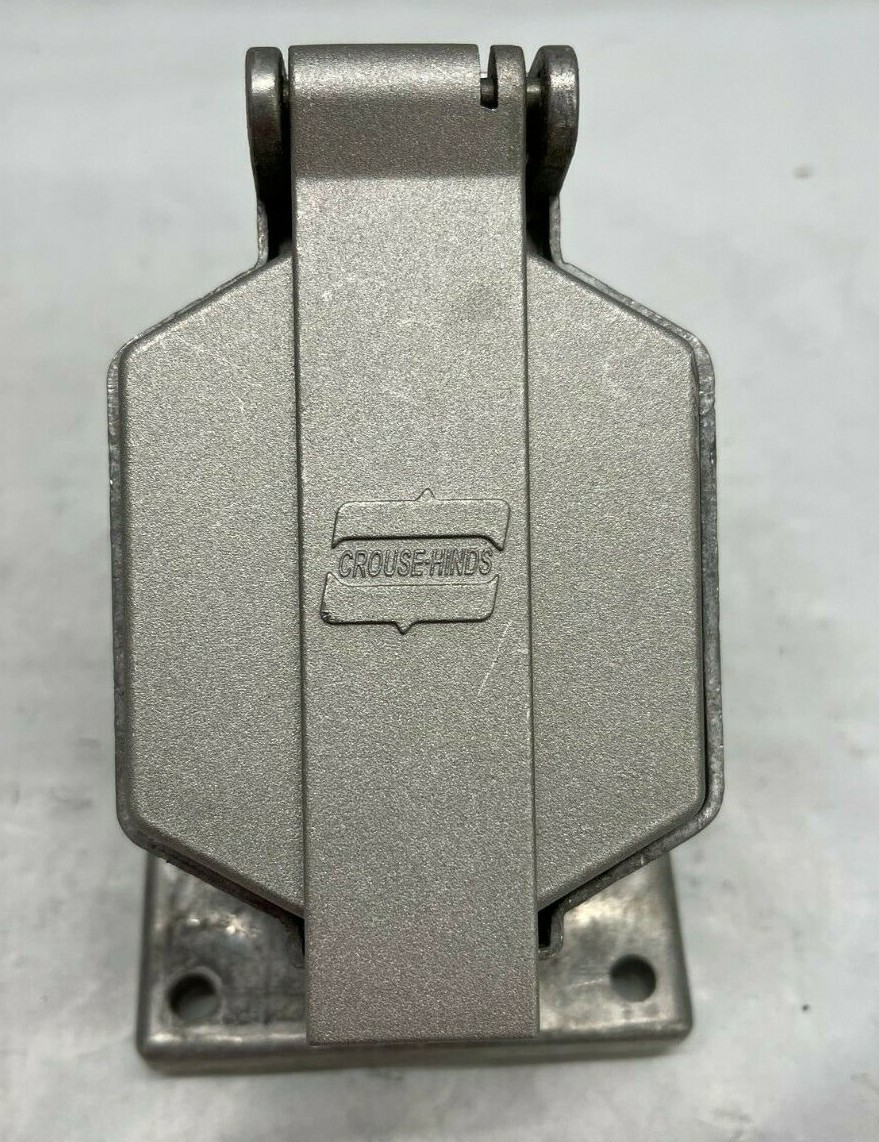 Eaton Crouse-Hinds DSD918-SA-S769 Assembly w/ Single Push Button BOX DAMAGE