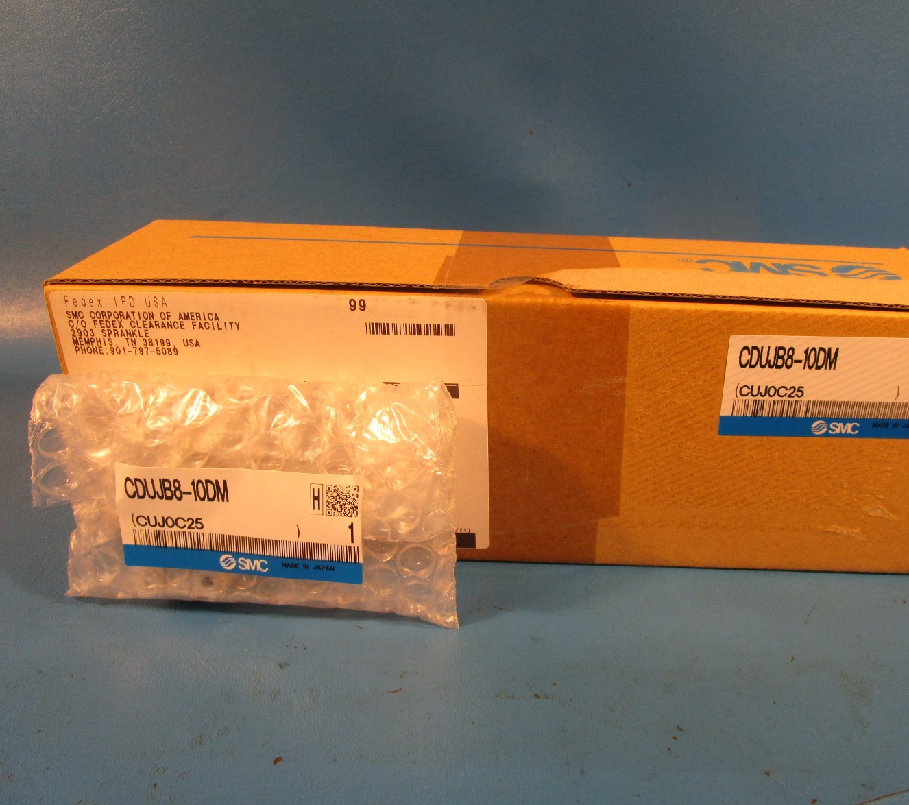 SMC CDUJB8-10DM, Compact Cylinder, 8mm Bore, 10mm Stroke, Double Acting
