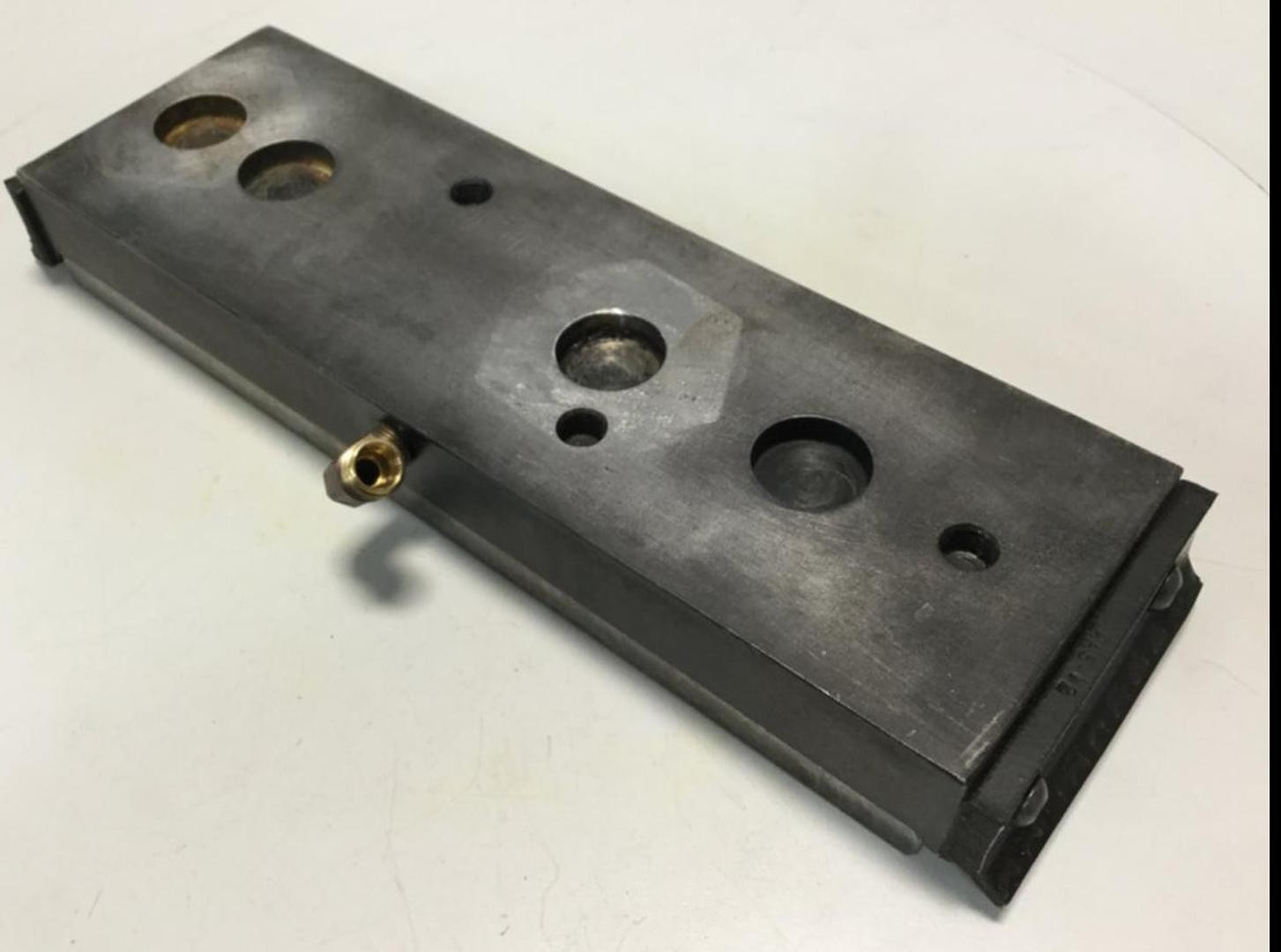 VAN DORN Center Platen Shoe Assembly 340978AST Used #111058