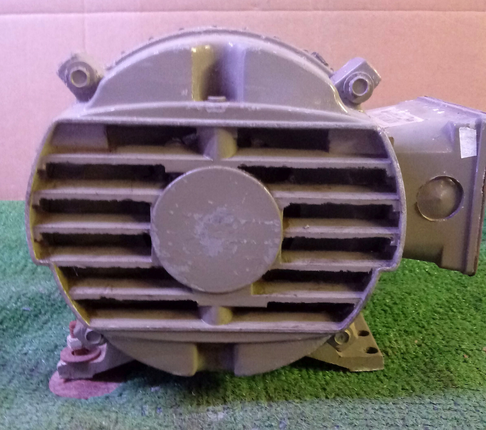 1 USED US ELECTRIC MOTORS K0270067 3.67HP VARIDYNE MOTOR ***MAKE OFFER***