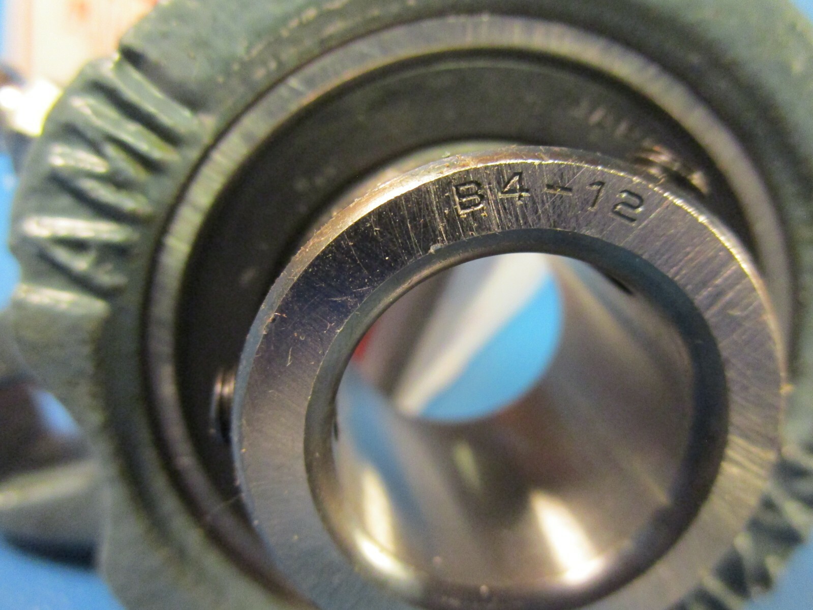 AMI BFX204-12, 2-Bolt Flange Ball Bearing, 3/4″ Shaft, Setscrew Locking Collar