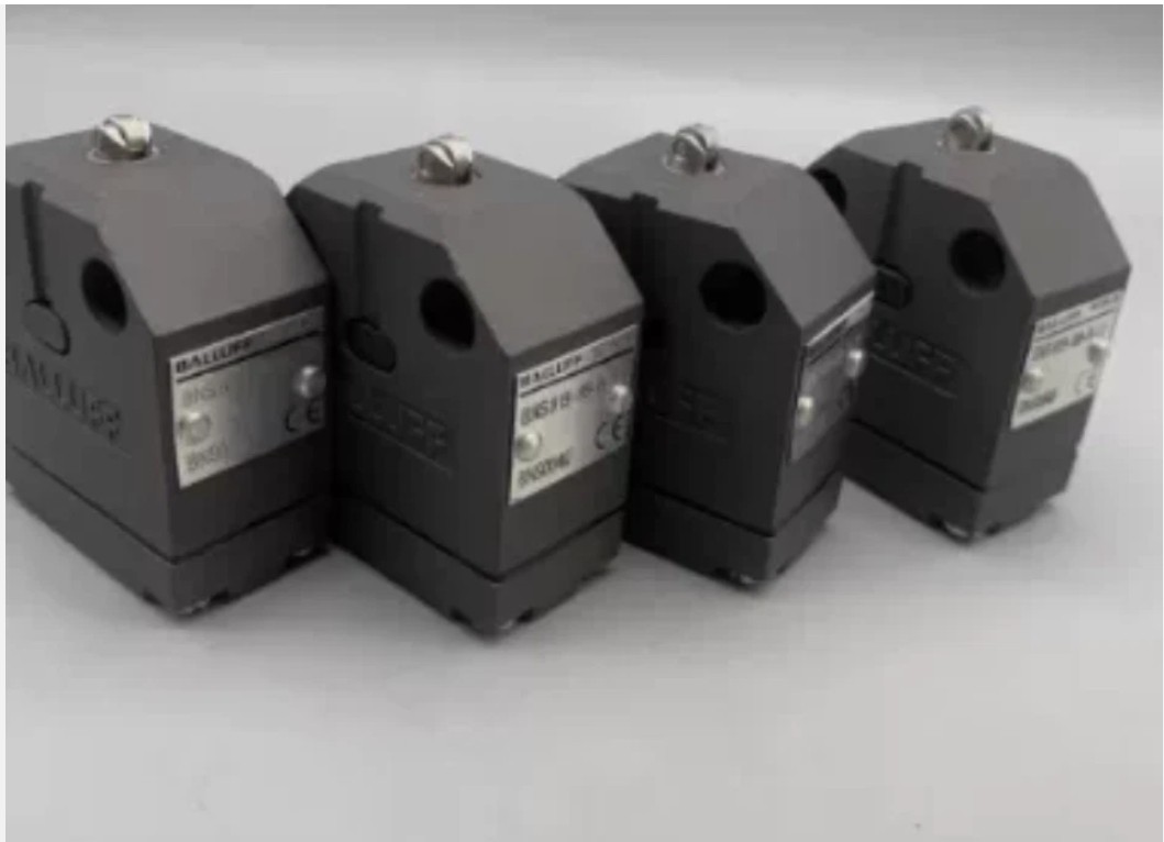1 pcs BALLUFF BNS 819-99-R-11 limit switch / travel switch