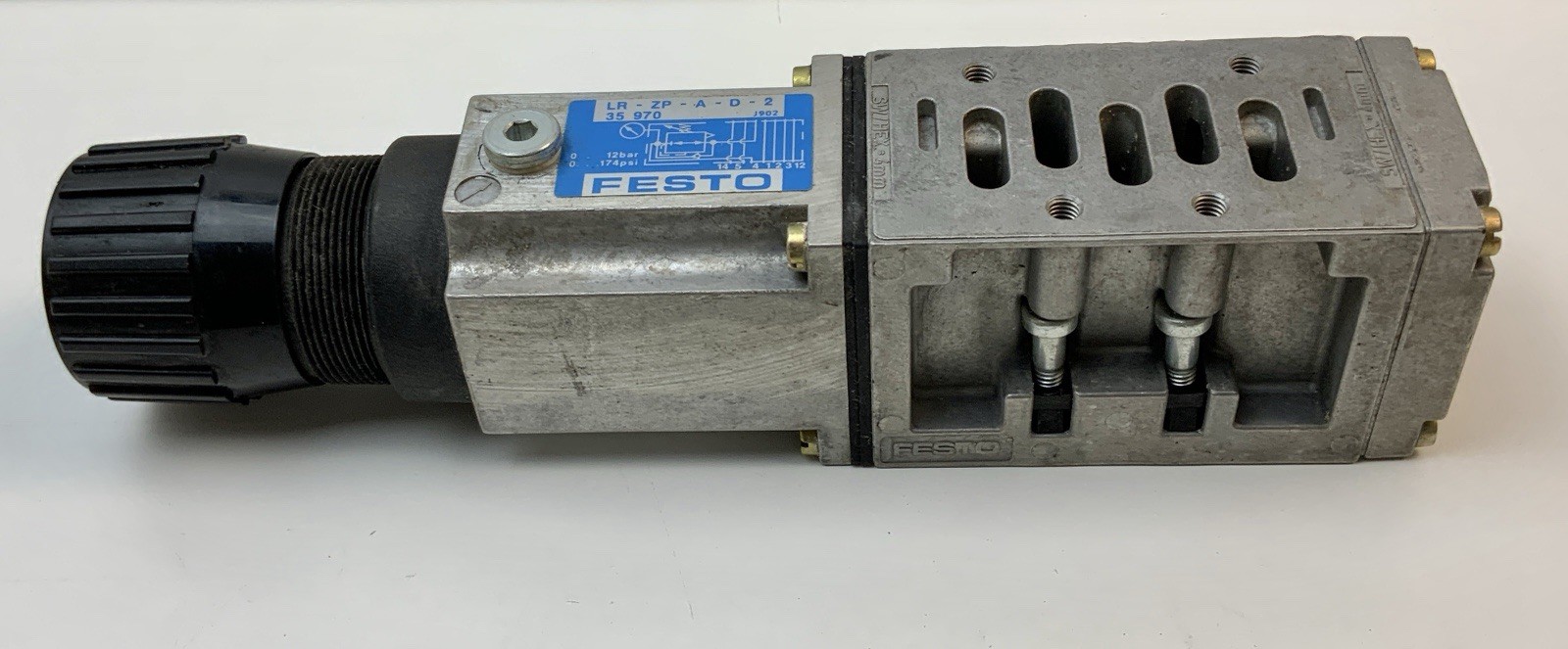 Festo LR-ZP-A-D-2 INTERMEDIATE PRESSURE REGULATOR PLATE 12bar 174psi (35970)