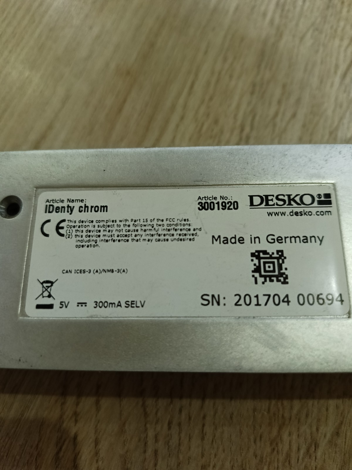 DESKO IDenty chrom 3001920 USB Passport ID Scanner OCR MSR IP54 Reader
