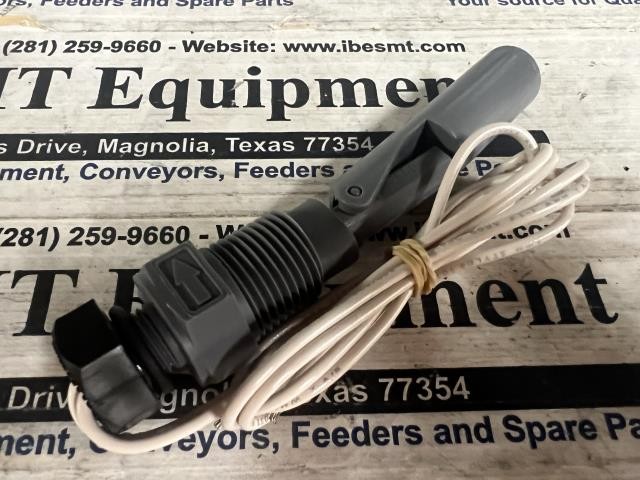 NEW Compac Engineering Inc Erecta Switch – 15-650-PP w/Warranty