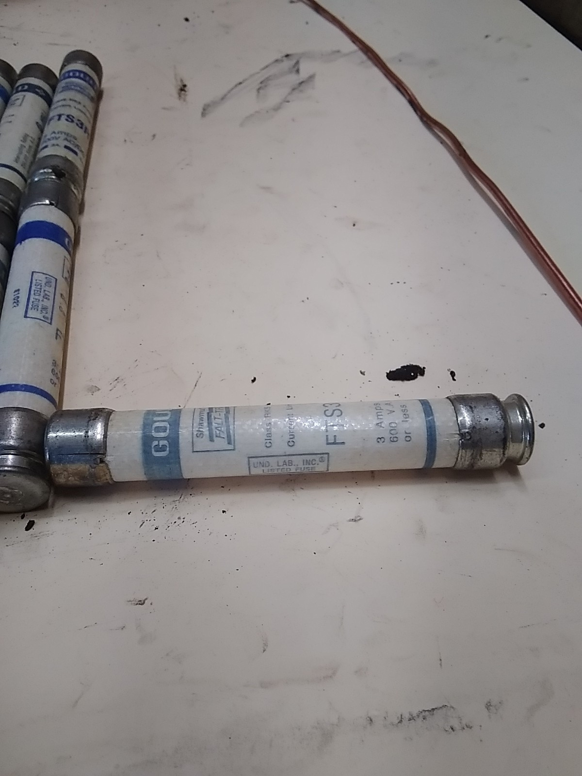 Gould FTS3R Shawmut Fuse Lot Of 31
