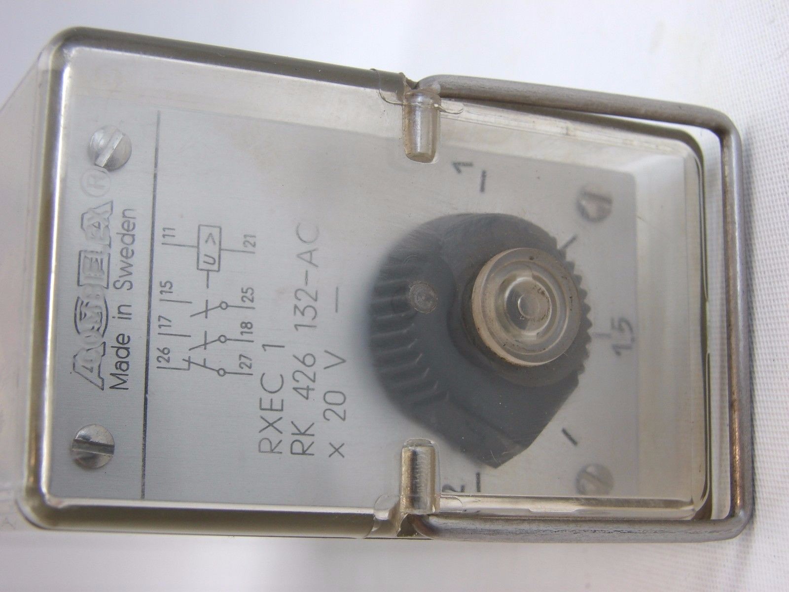 ASEA RXEC 1 RK 426 132-AC X 20 V Monitoring Relay 1 N.C + 2 N.O b268