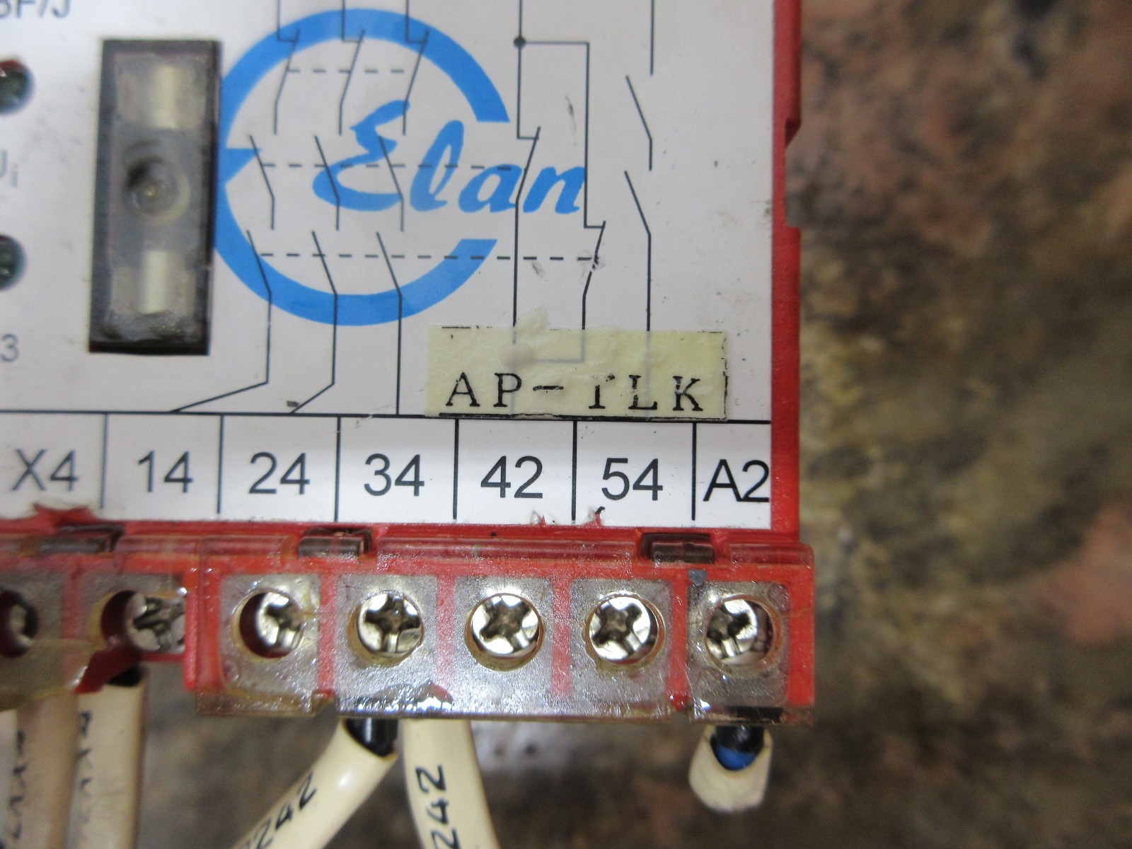1999 MORI SEIKI CL-153 CNC LATHE ELAN SRB-NA-R-C.8F/J-24V SAFETY RELAY