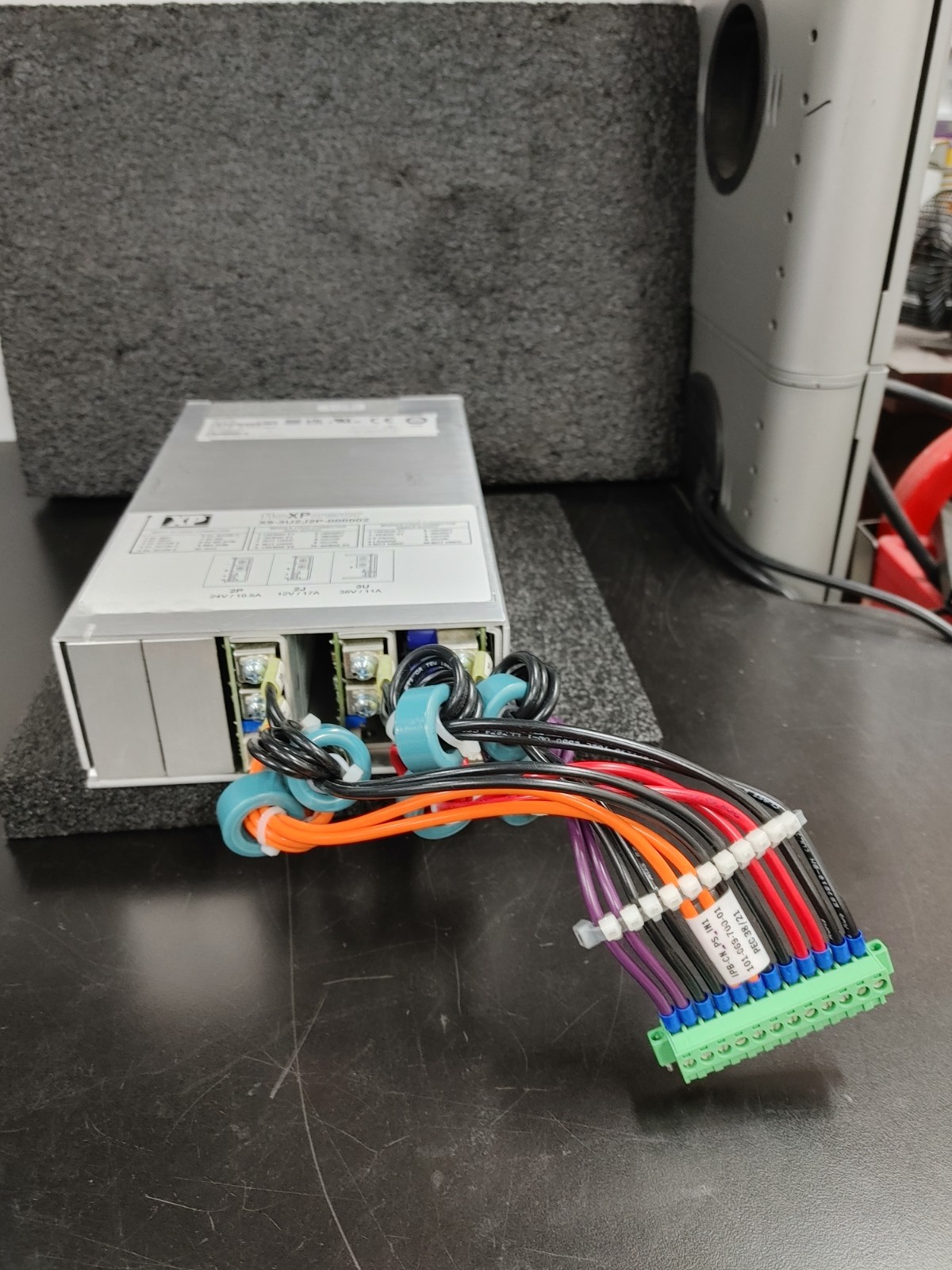 XP flexXPOWER X9-3U2J2P-000002 Fan Cooled Modular Power Supply