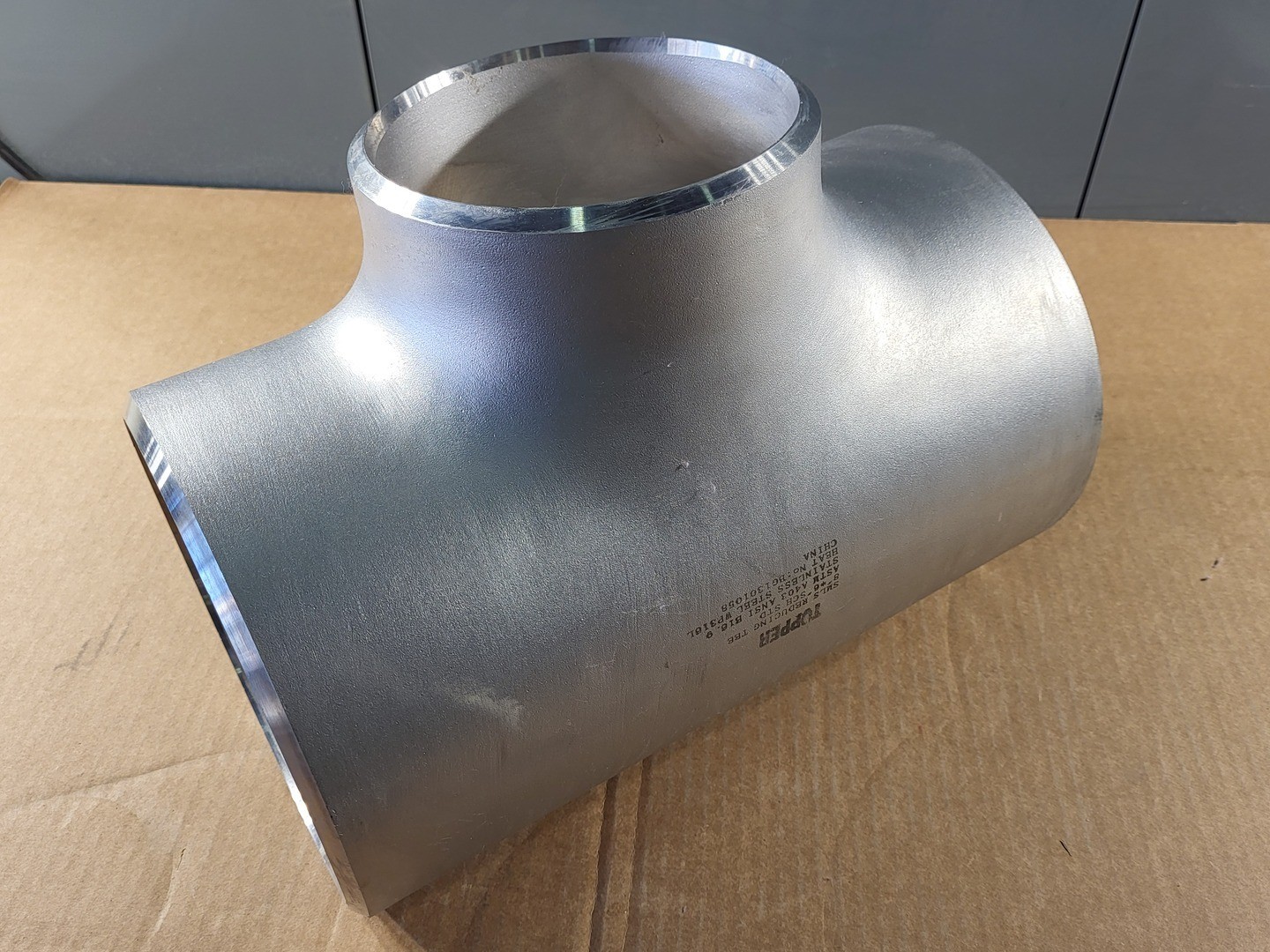 SURPLUS NEW TOPPER 8″ x 6″, Reducing Tee SCH STD WP316L ASTM A403 ANSI B16.9