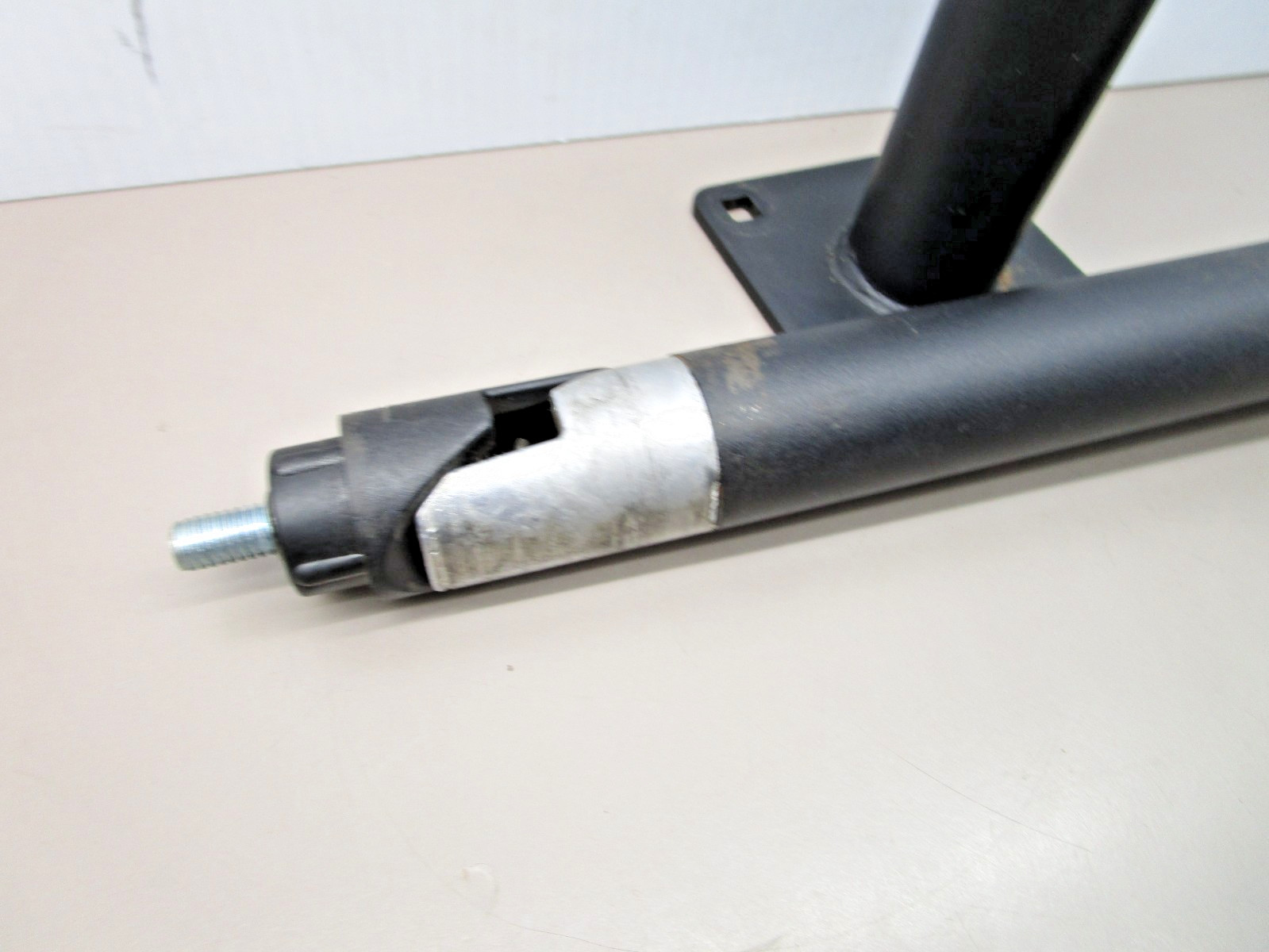 RAM Mount RAM-VP Tele-Pole Assembly 12″ Lower and 8″ Upper Pole