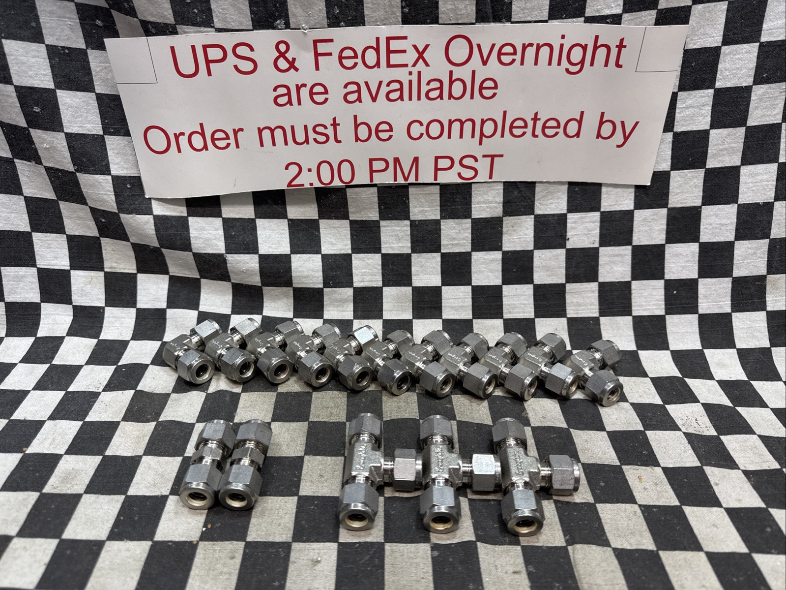 SWAGELOK SS-600-9 & SS-600-3 & SS-600-6, ELBOW UNION TEE, LOT OF 16 SHIPSAMEDAY