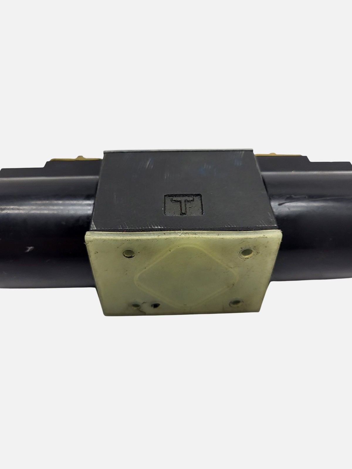 NEW NORTHMAN SWH-G02-C2-D24-20 DIRECTIONAL CONTROL VALVE 24VDC